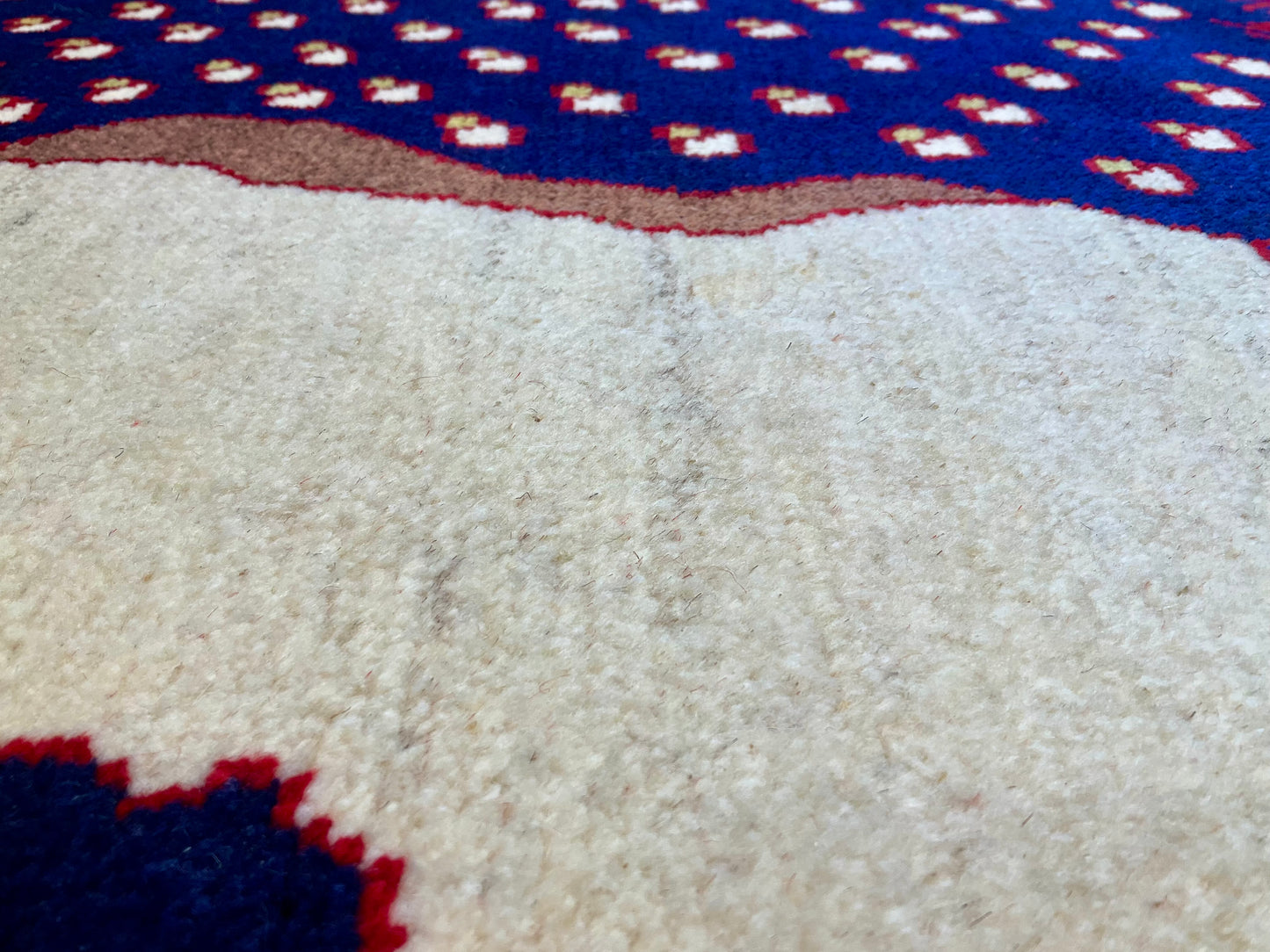 ギャッベ アマレバフト 125cm x 85cm RJ12679