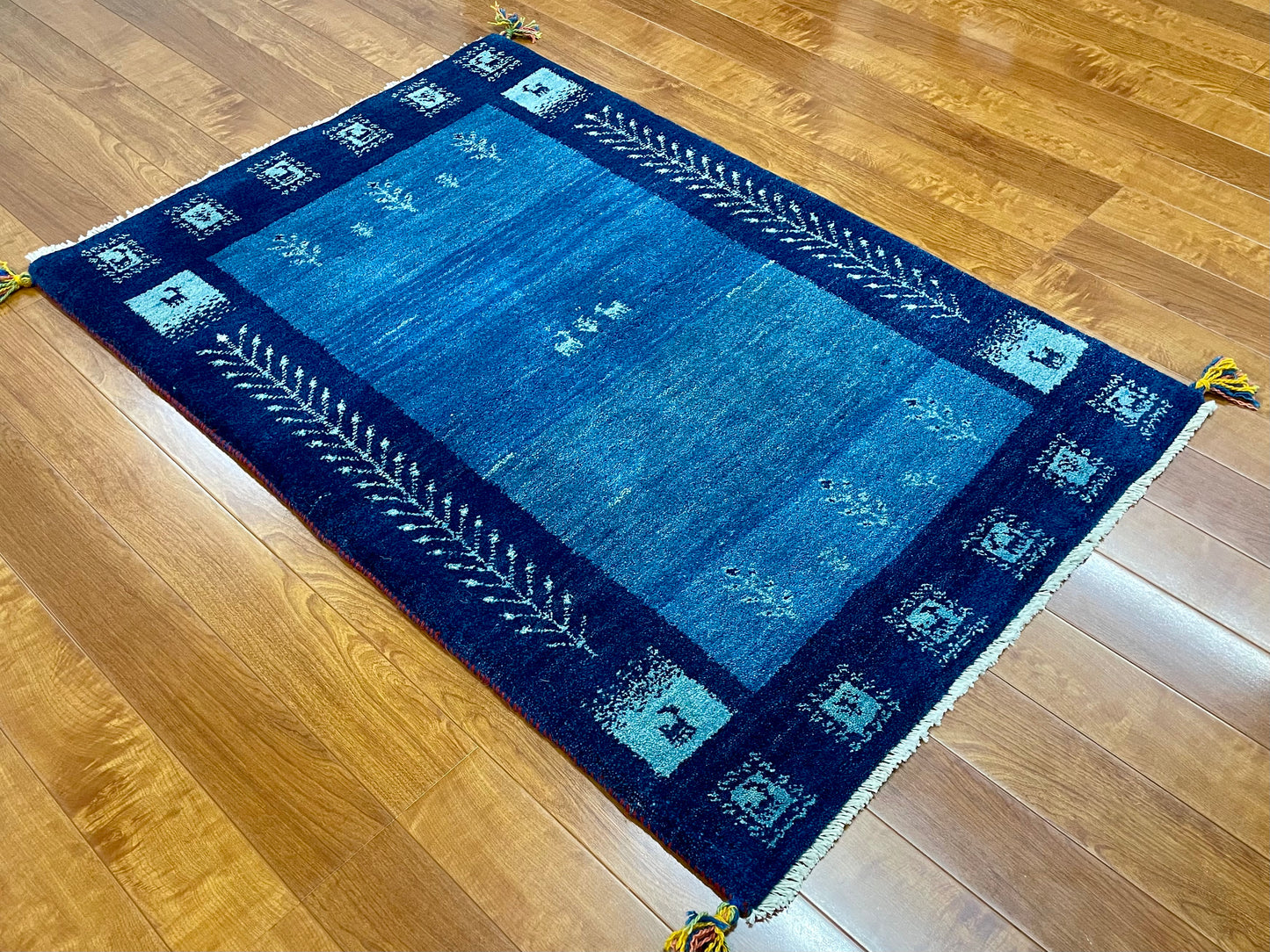 【オンライン限定】ギャッベ 125cm x 84cm RJ9899