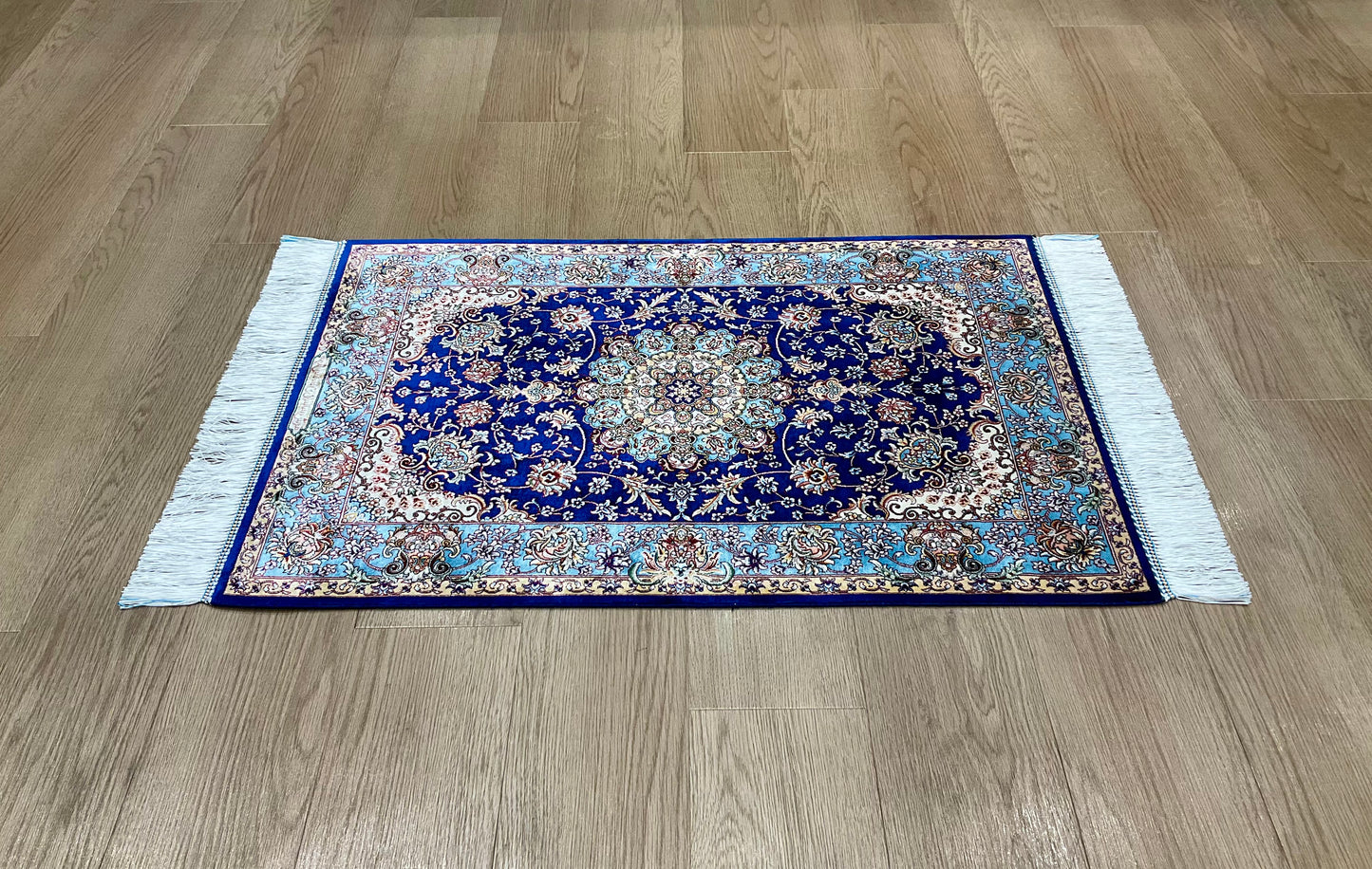 ペルシャンシルク 90cm x 60cm PS10569