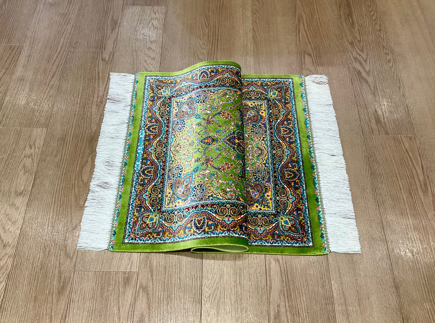 ペルシャンシルク 90cm x 60cm PS10826