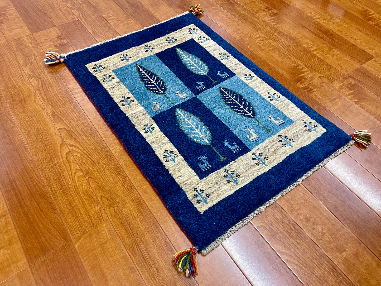【オンライン限定】ギャッベ 90cm x 60cm RJ733