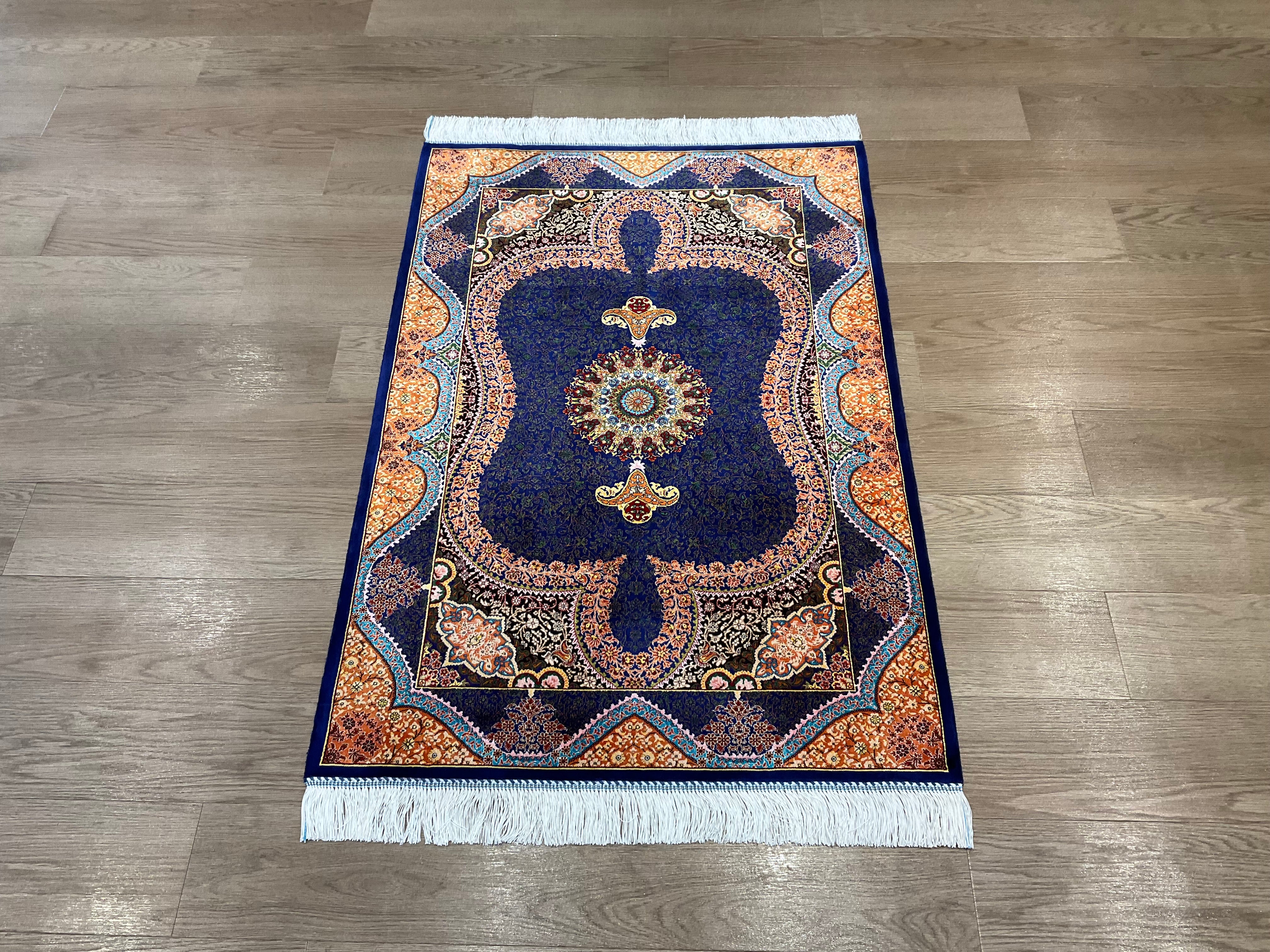 ペルシャ絨毯♦️新品　未使用♦️キレイな ターコイズ ブルー♦️送料込 ペルシャンシルク 120cm x 80cm PS10448 – ペルシャ絨毯専門店