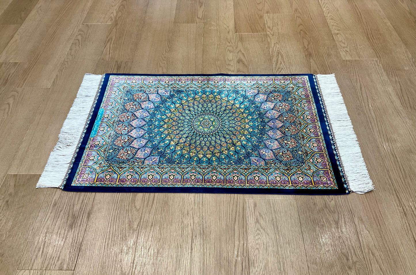ペルシャンシルク 90cm x 60cm PS10925