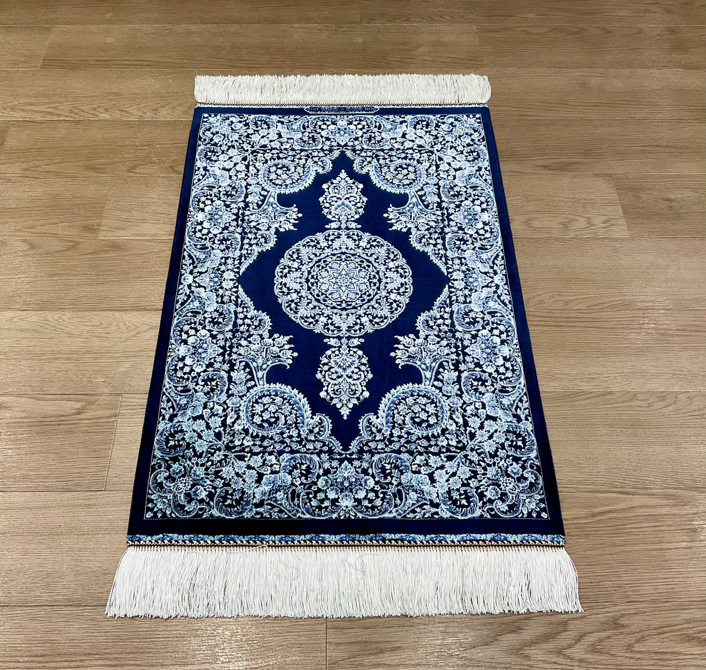 ペルシャンシルク 90cm x 60cm PS10207