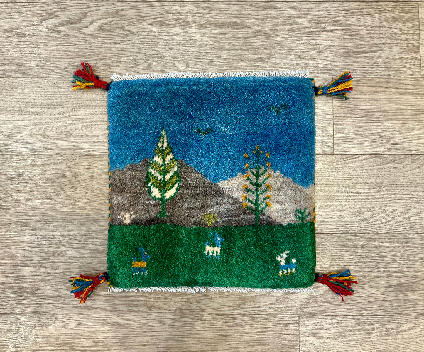 ギャッベ 40cm x 40cm Z27