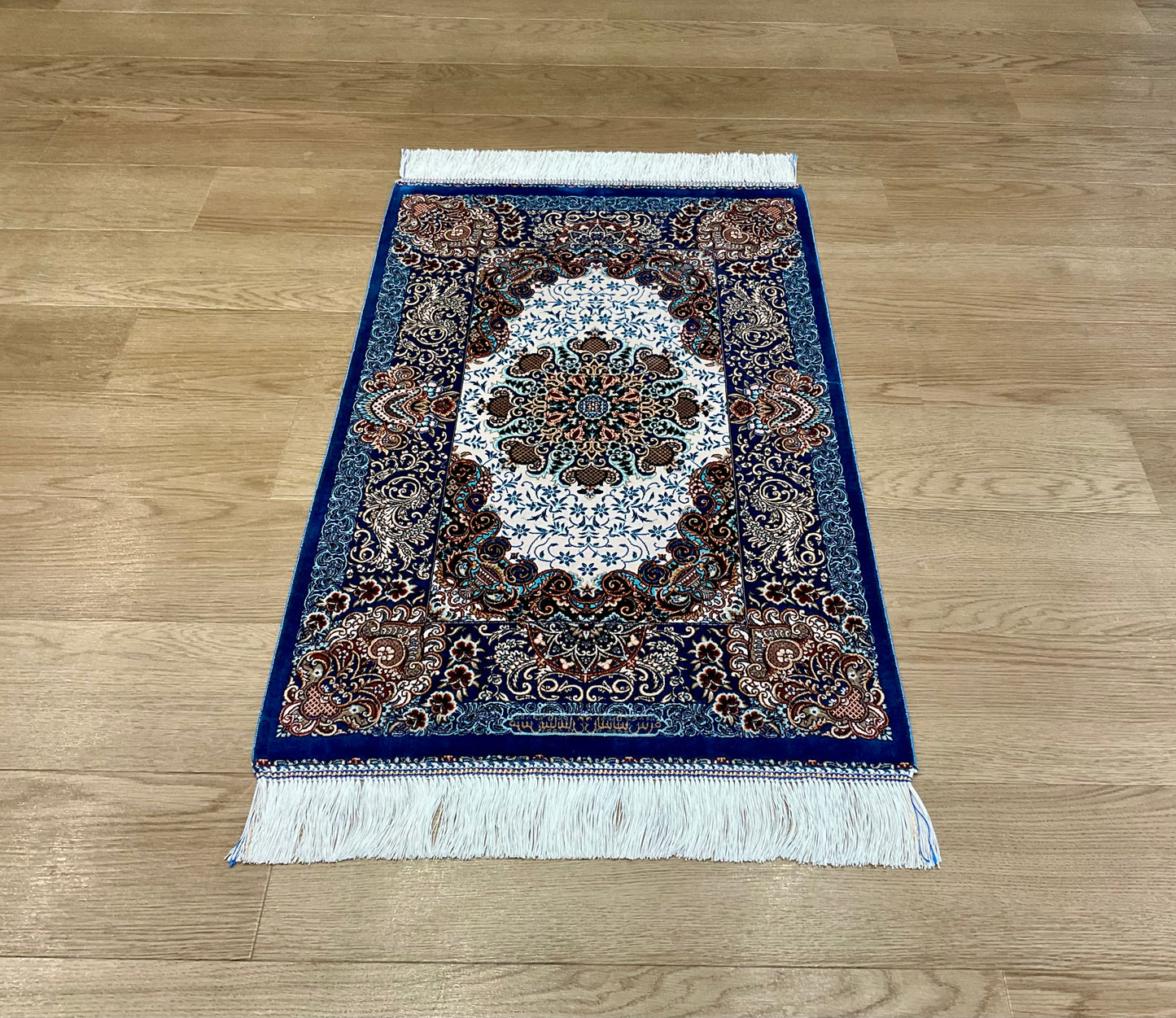 ペルシャンシルク 90cm x 60cm PS10942