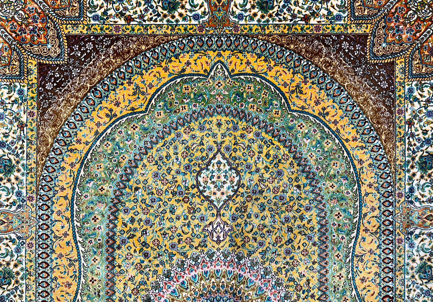 ペルシャンシルク 120cm x 80cm PS12397