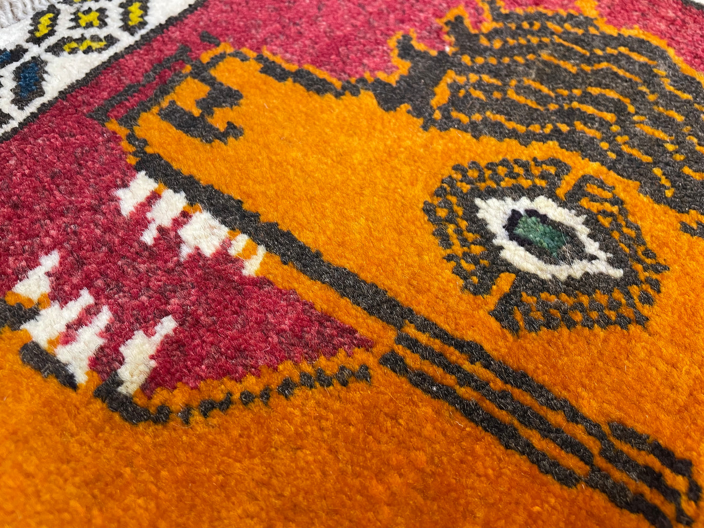 【オンライン限定】シラーズ 110cm x 80cm RJ14023