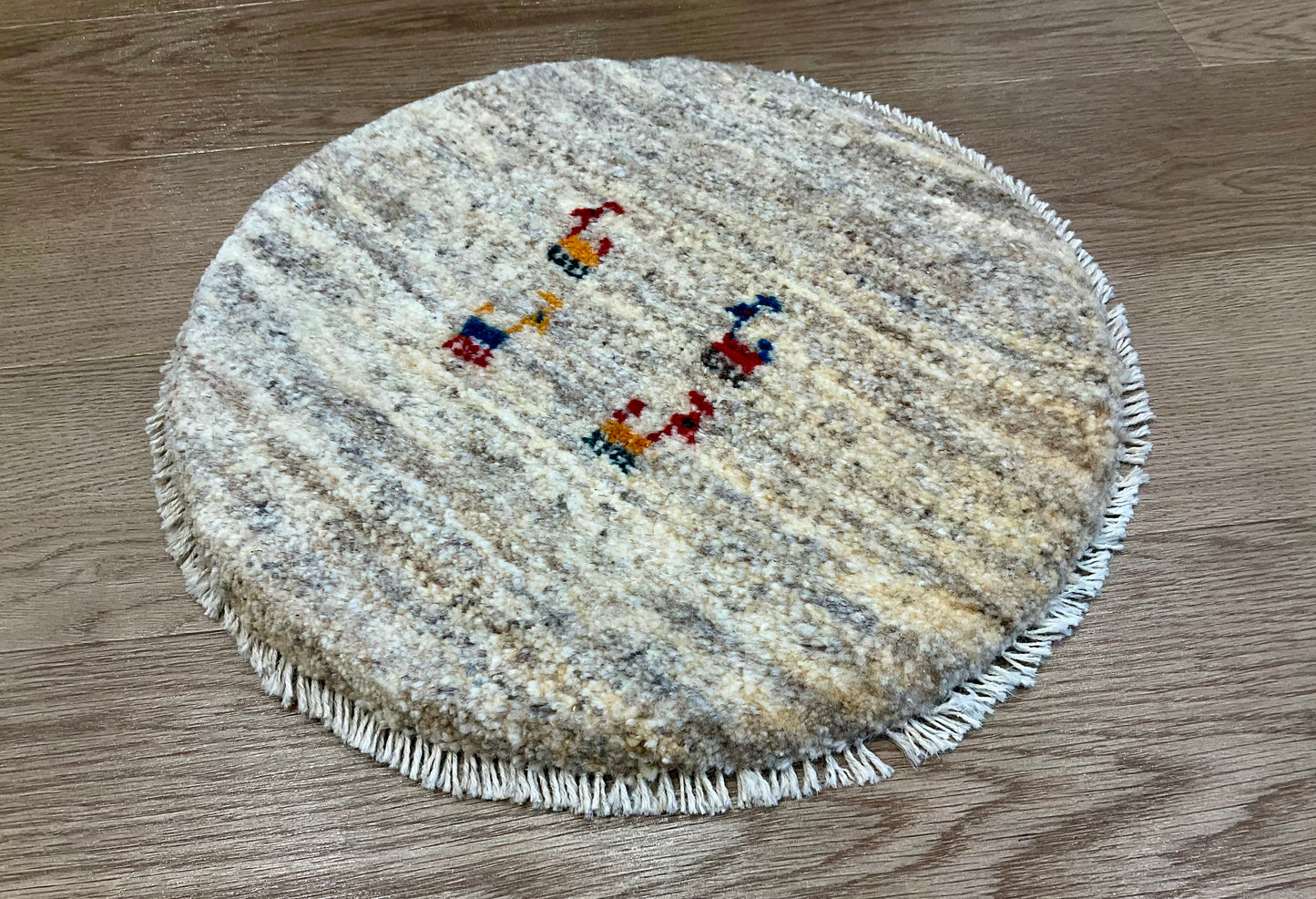 ギャッベ 42cm x 41cm T4456