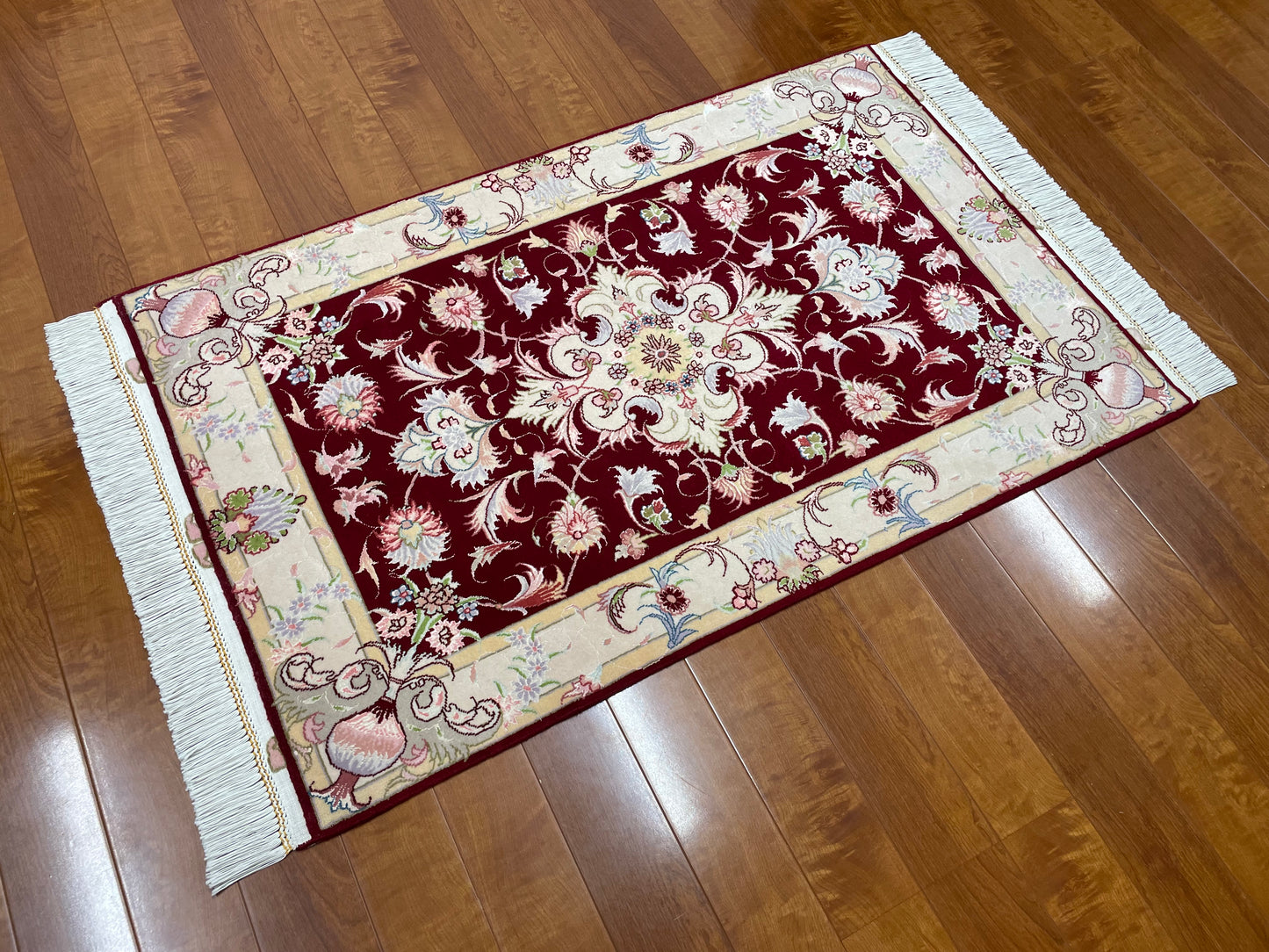 【オンライン限定】タブリーズ  121cm x 77cm BS1612