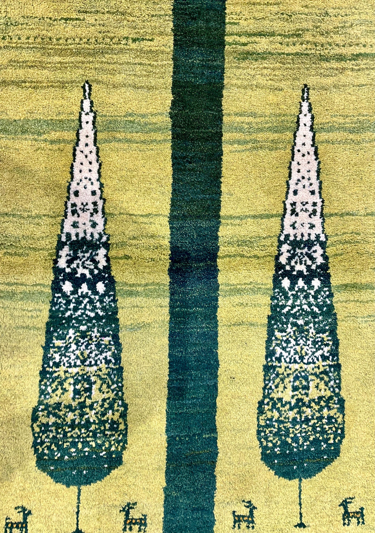 ギャッベ 120cm x 83cm RJ10355