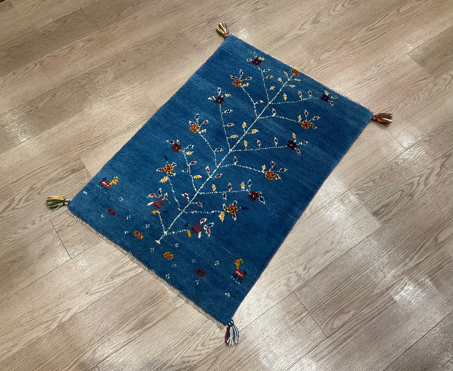 ギャッベ 88cm x 62cm RJ741