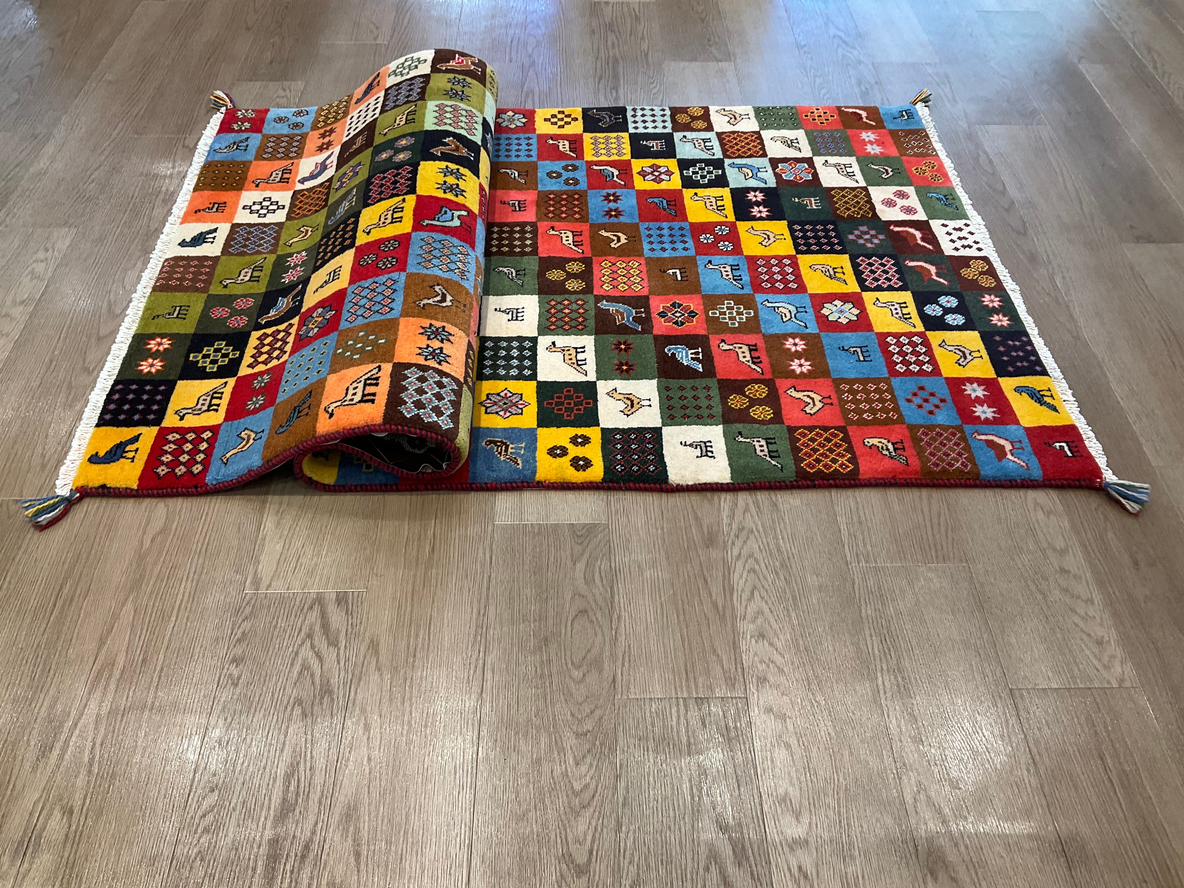 カシュクリギャッベ 200cm x 100cm NT17262 – ペルシャ絨毯専門店