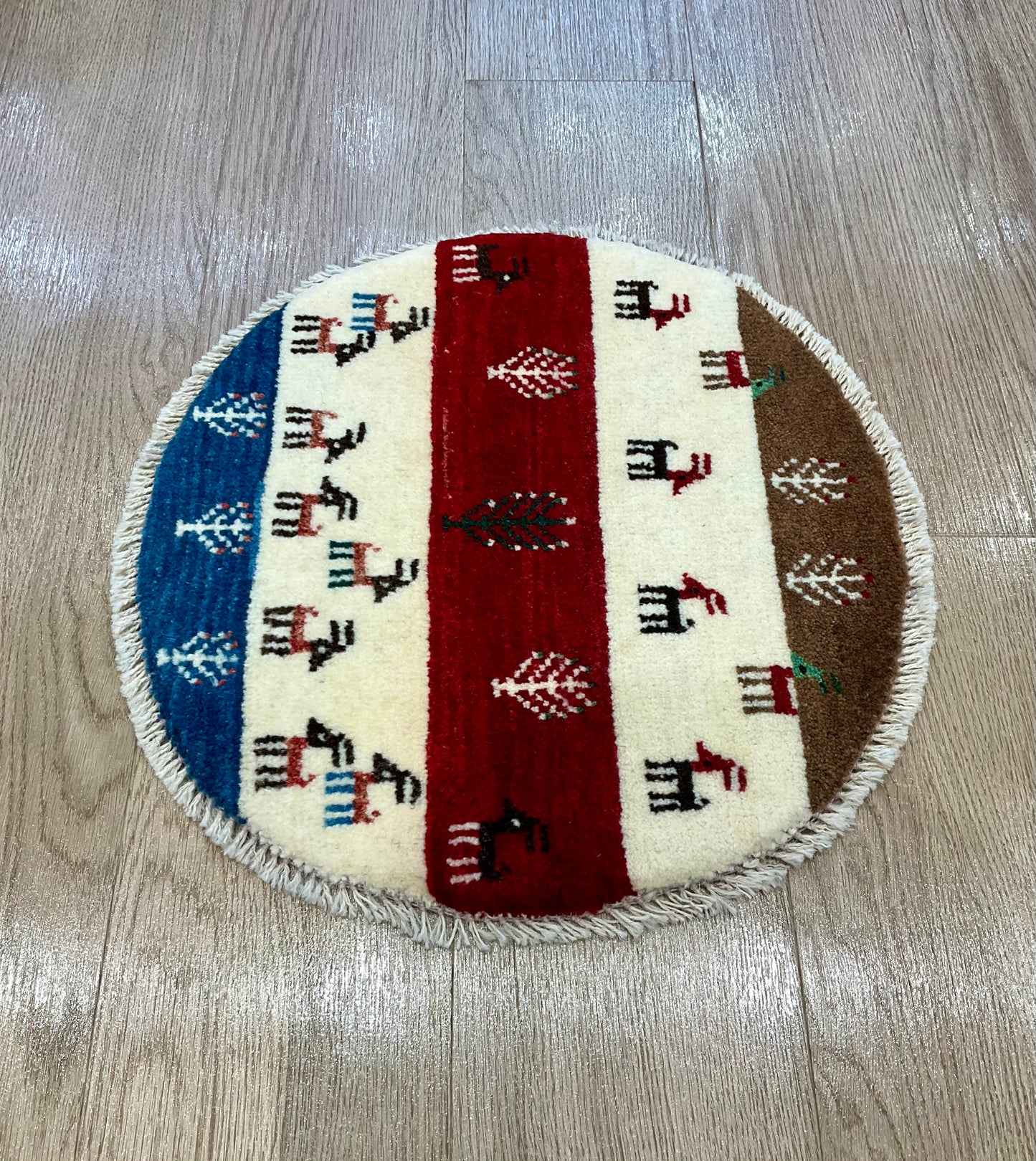 ギャッベ アマレバフト 42cm x 41cm AJ21748