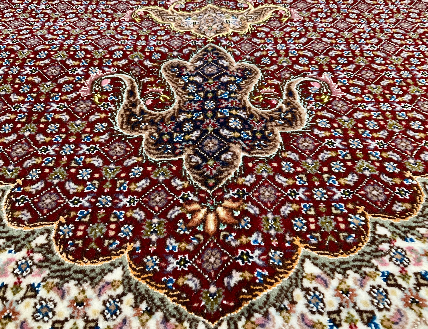 タブリーズ  205cm x 150cm NT16273