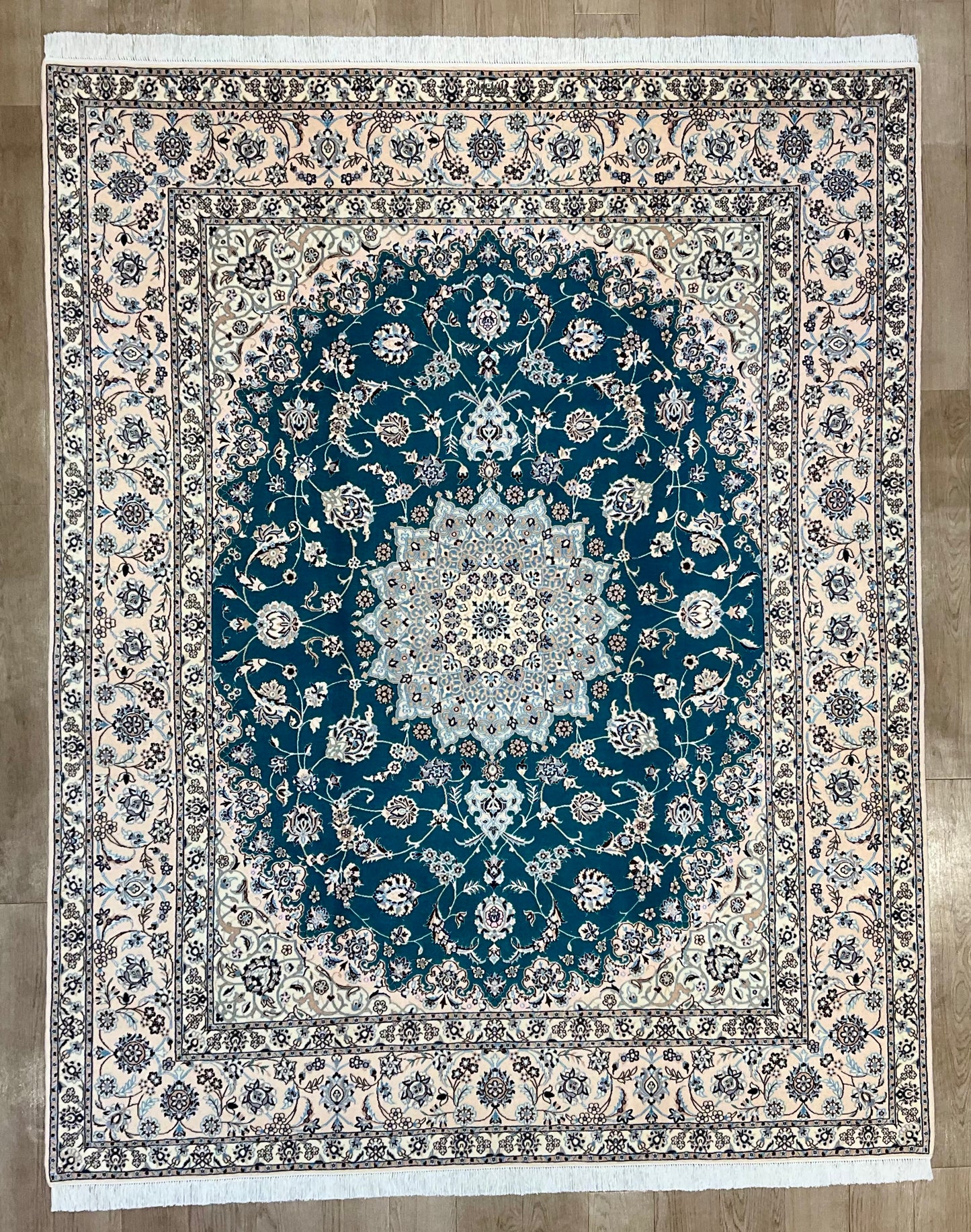 ナインシシラ ハビビアン工房 258cm x 203cm PS9902