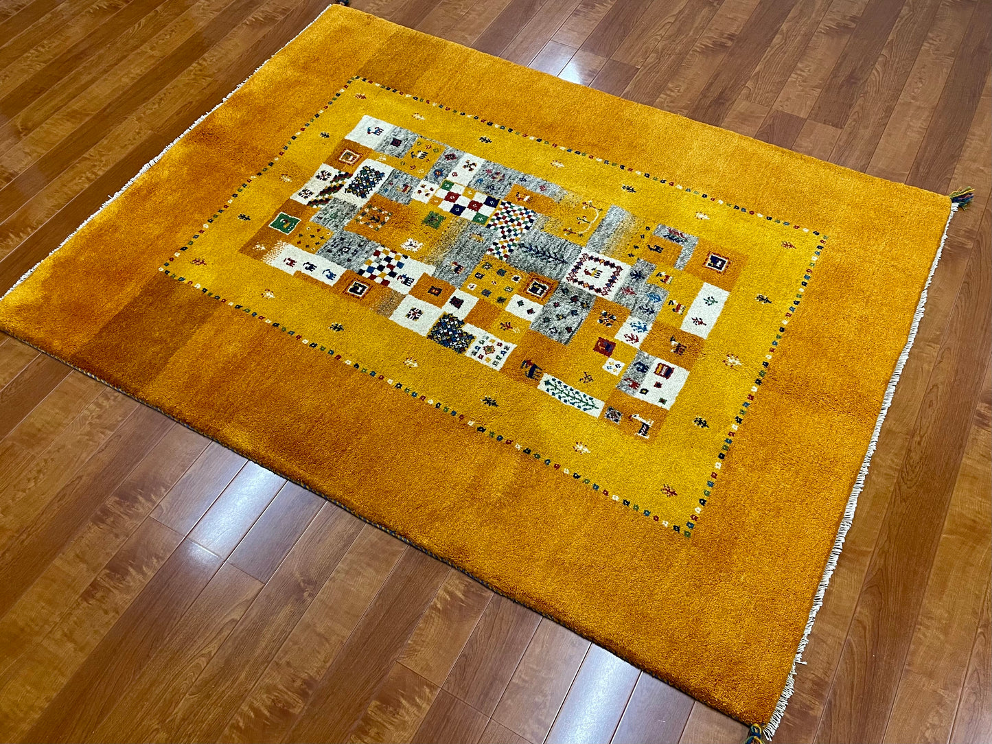 【オンライン限定】ギャッベ 193cm x 147cm RJ7532