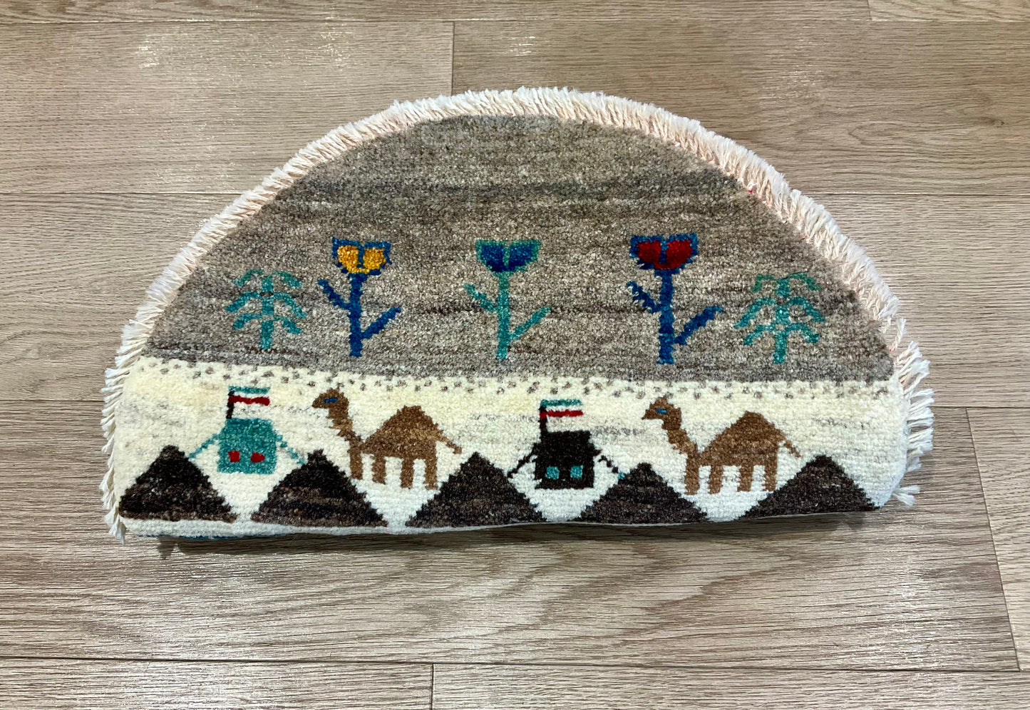 ギャッベ アマレバフト 40cm x 40cm T2183