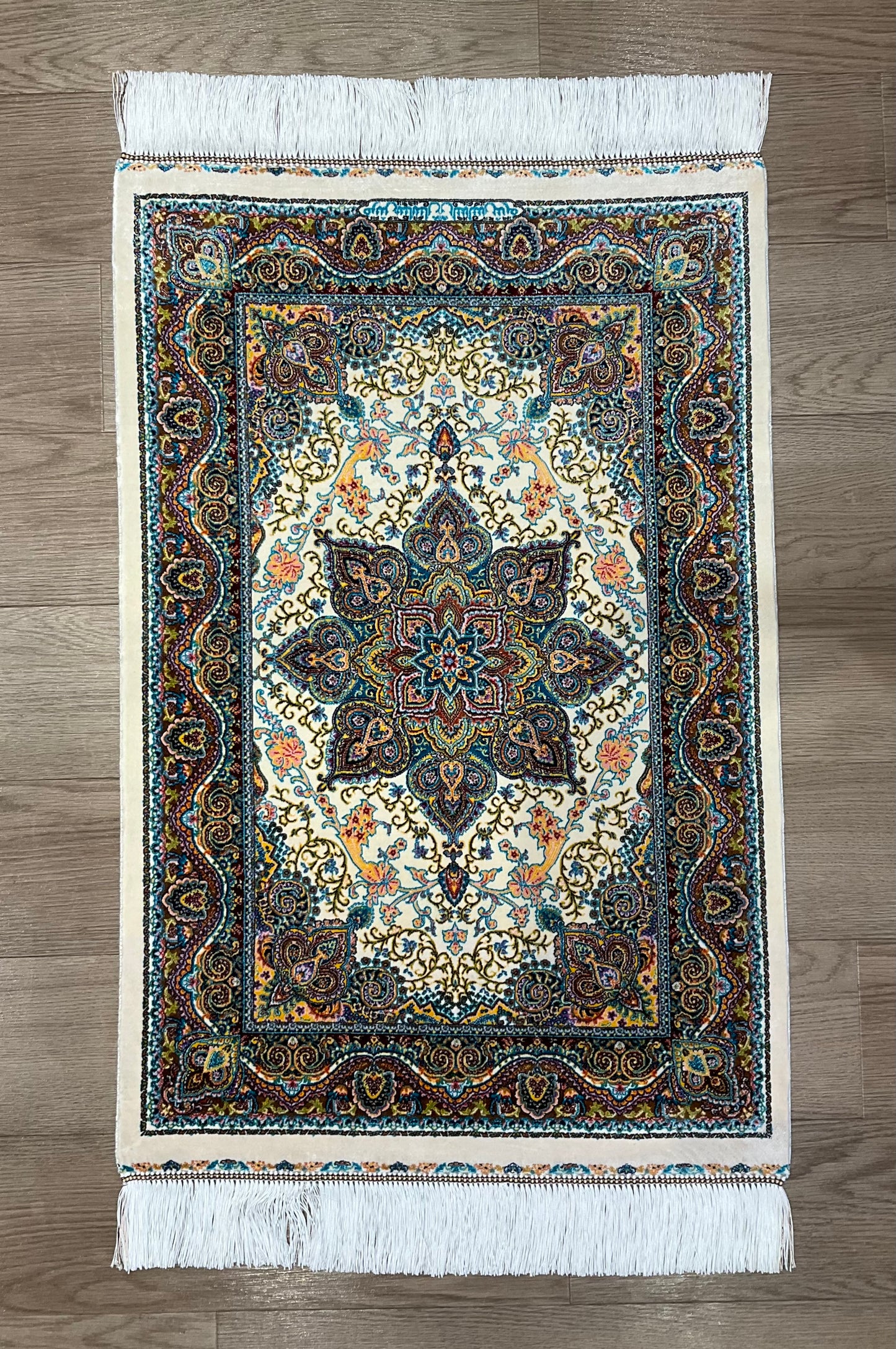 ペルシャンシルク 90cm x 60cm PS10809