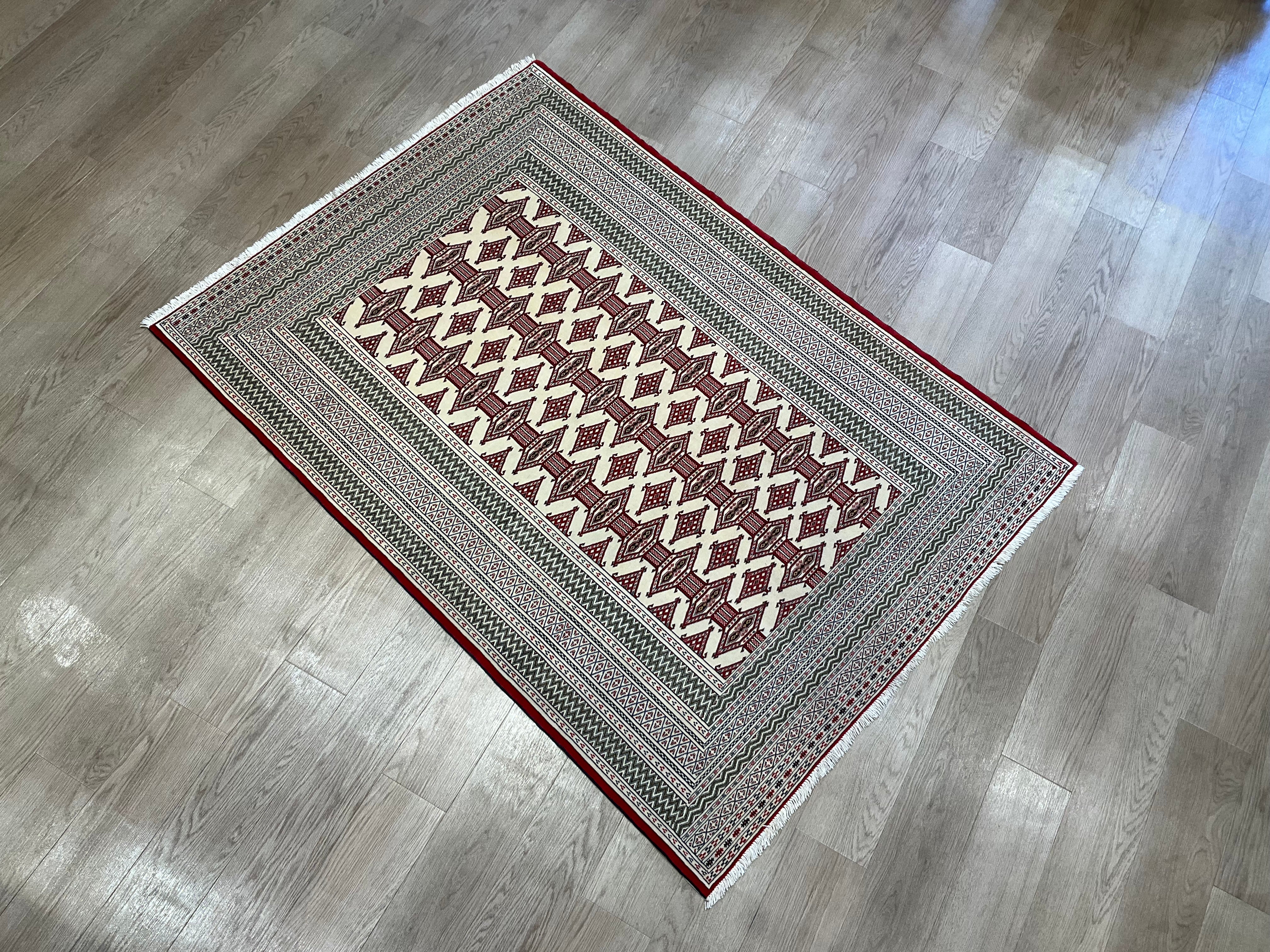 トルクメン (トルケメン)180cm x 128cm NT3031 – ペルシャ絨毯専門店