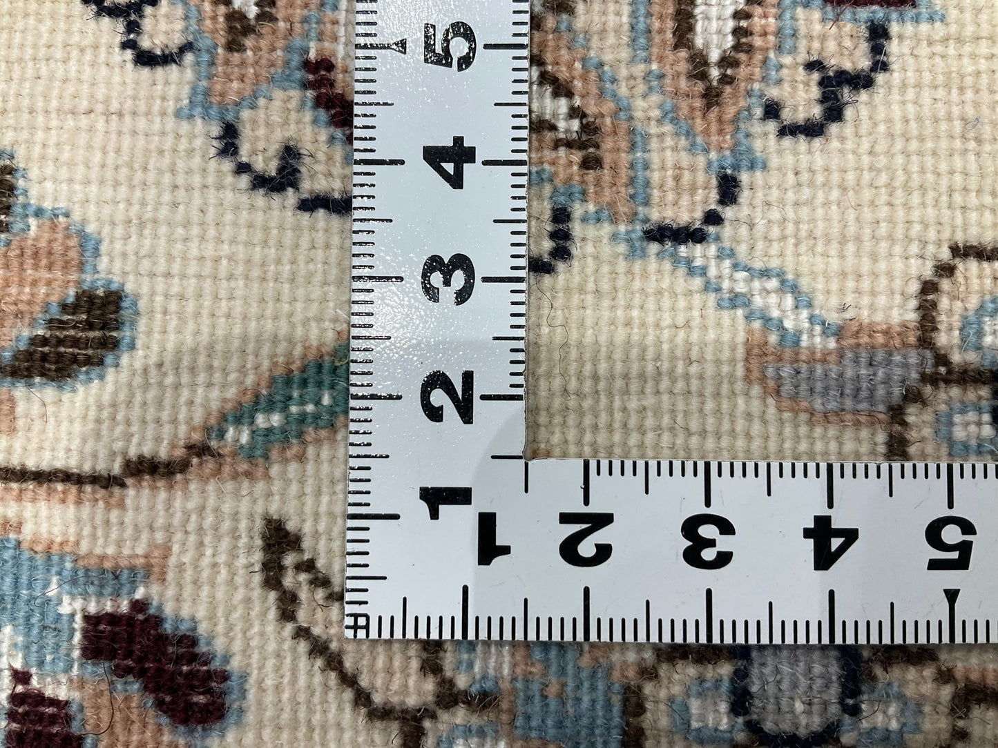 ナインシシラ ハビビアン工房 257cm x 210cm PS8623