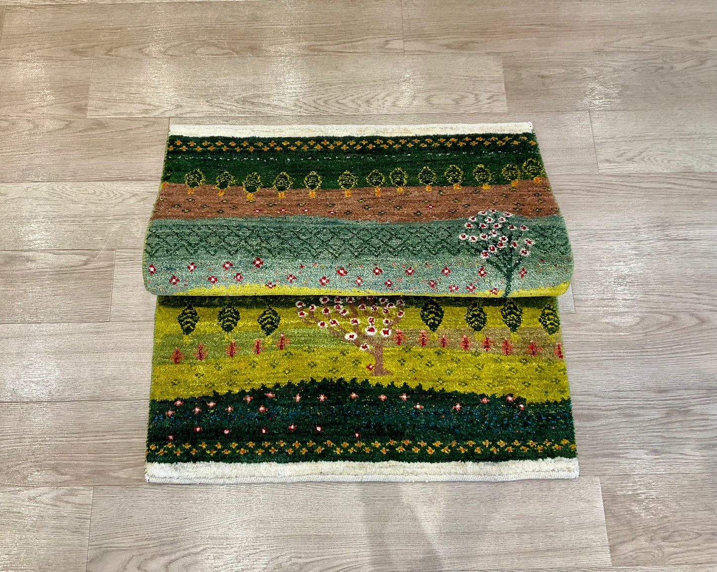 カシュクリギャッベ  119cm x 78cm RD16038