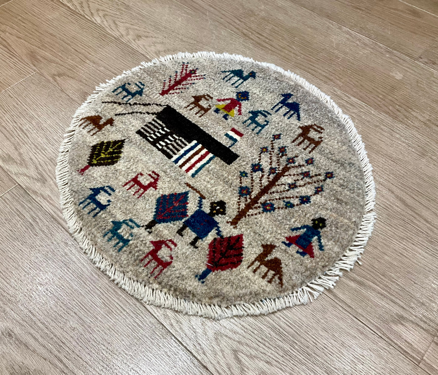 ギャッベ アマレバフト 42cm x 45cm T4835