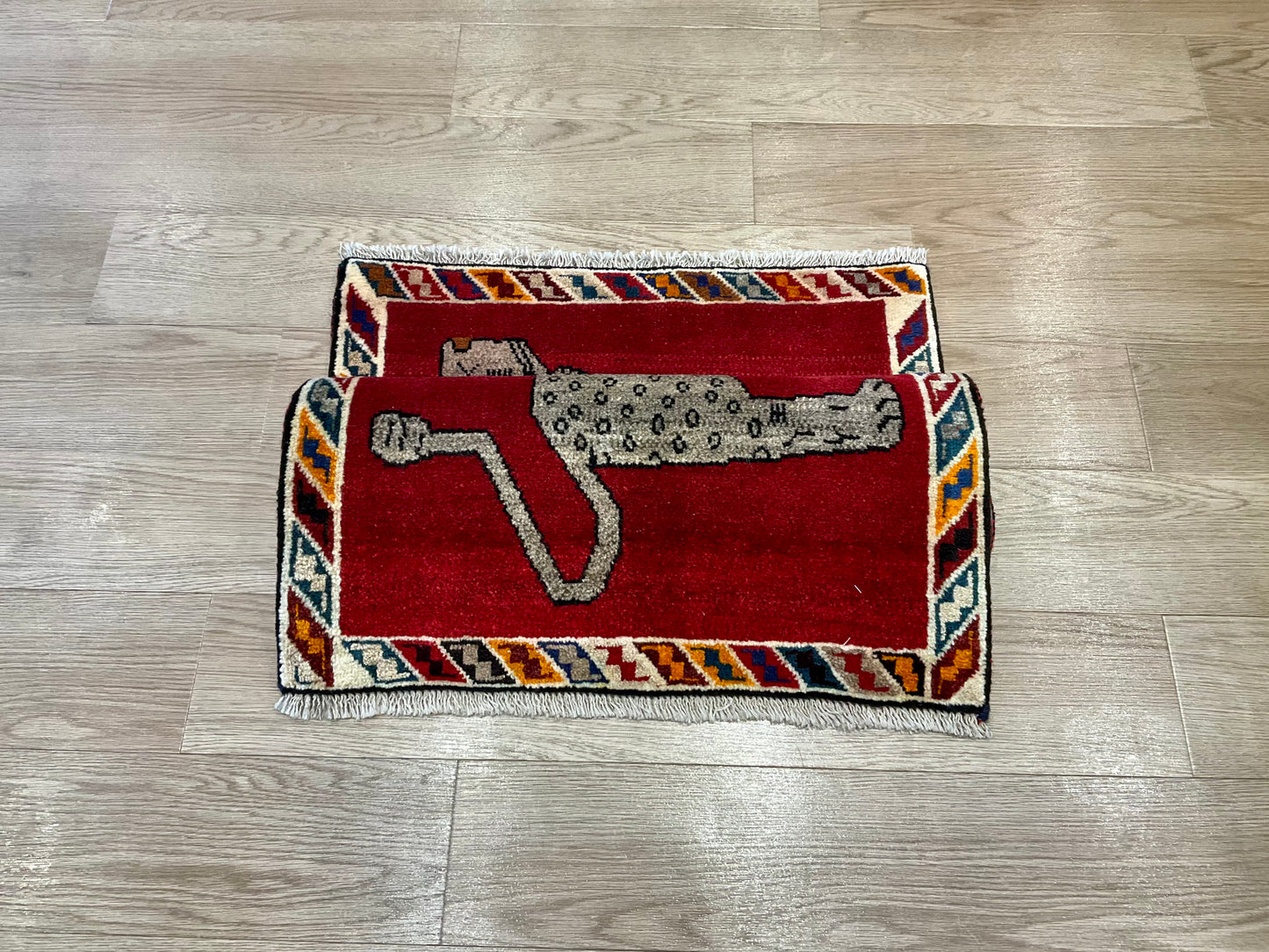 シラーズ 97cm x 65cm RJ13543