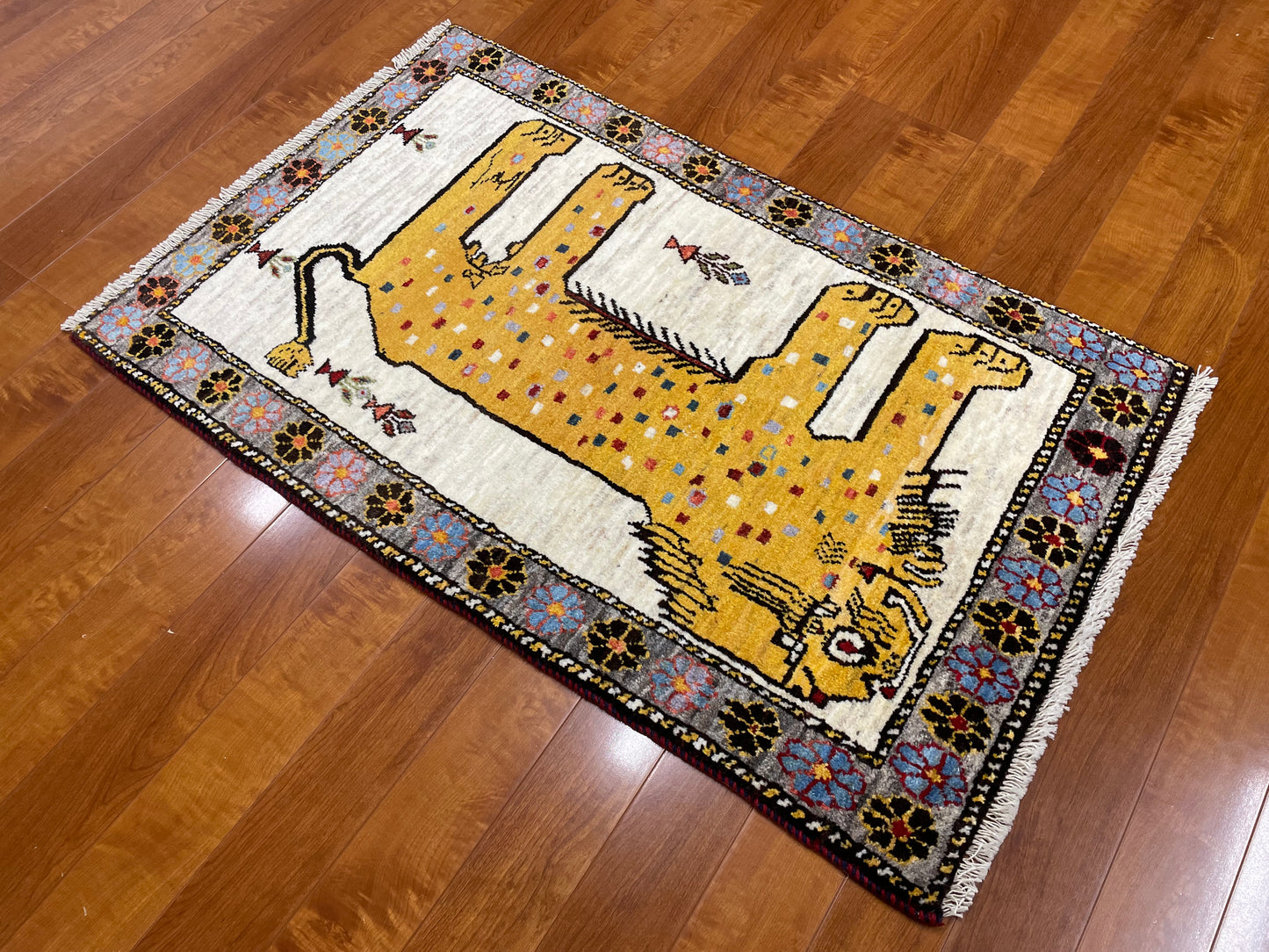 【オンライン限定】ギャッベ アマレバフト 120cm x 74cm RJ13277