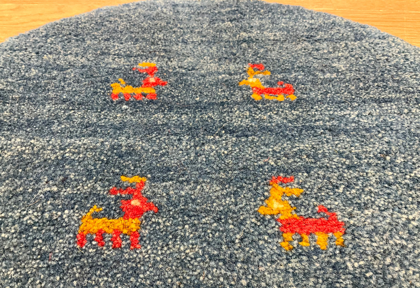 ギャッベ  41cm x 41cm T2310