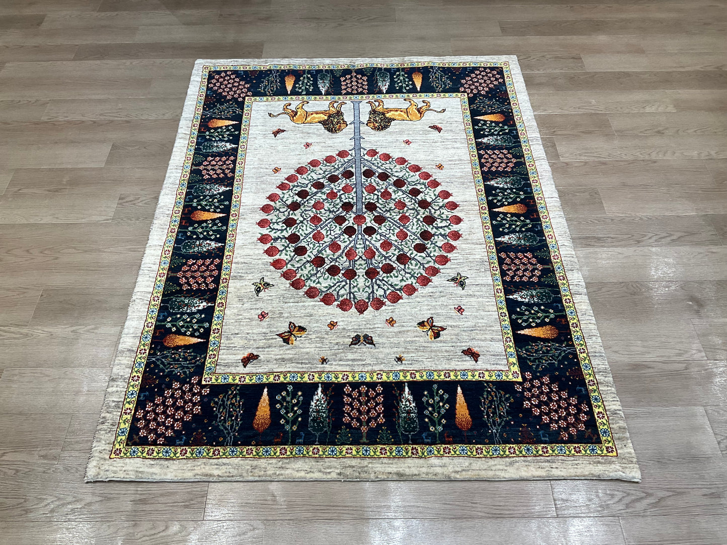 カシュクリギャッベ  200cm x 152cm RJ16073