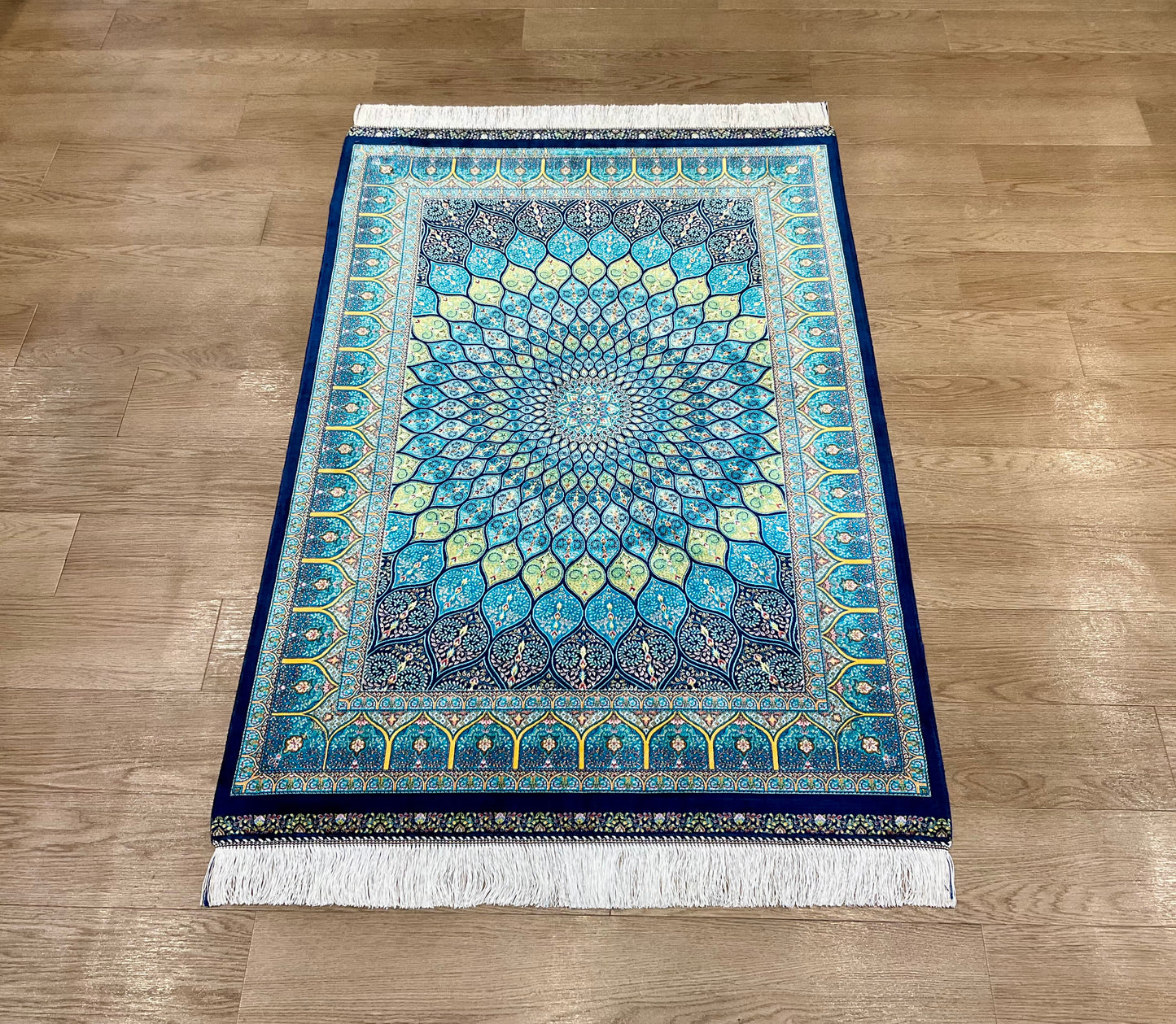 ペルシャンシルク 150cm x 100cm PS11023