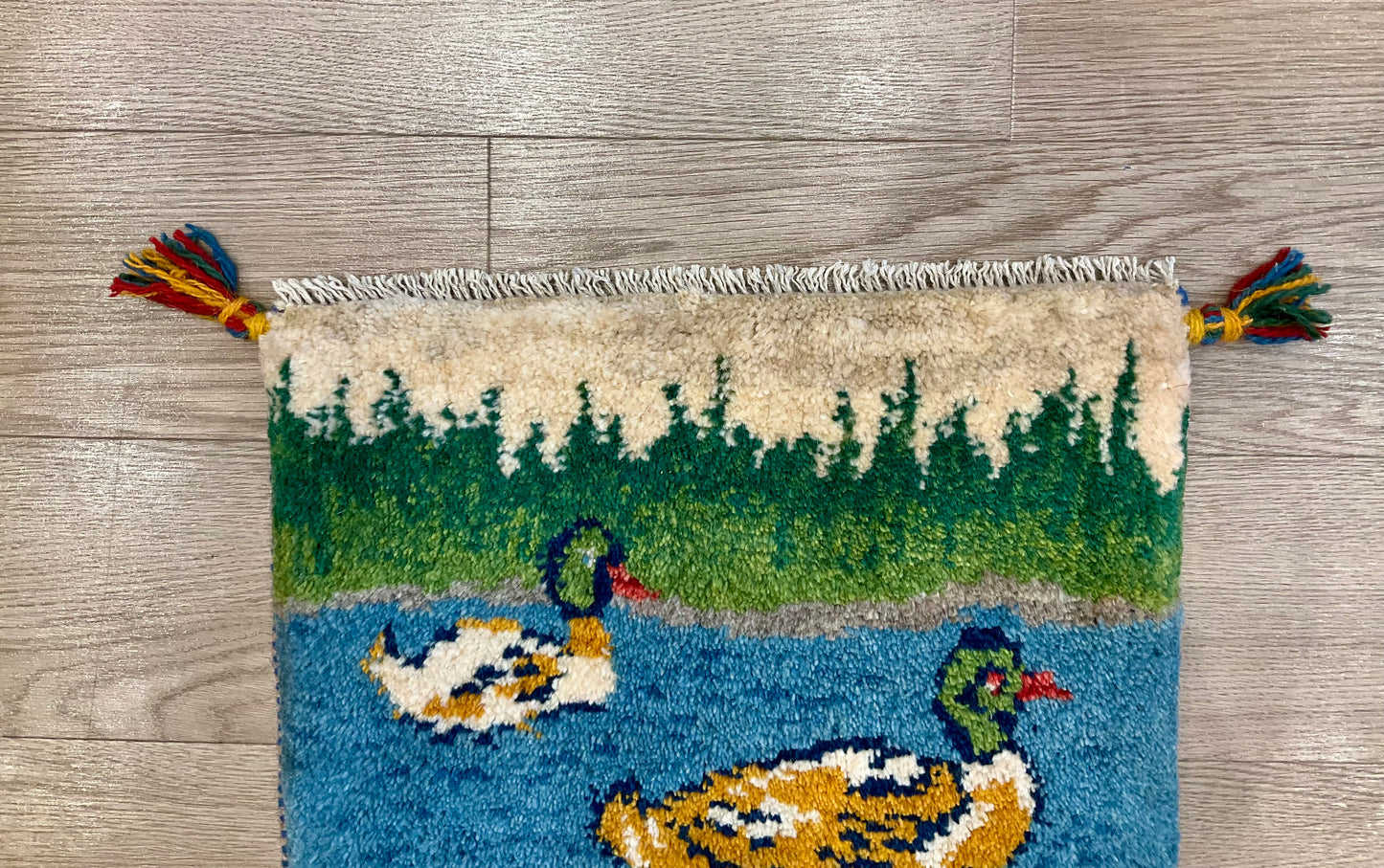 ギャッベ 44cm x 39cm Z827