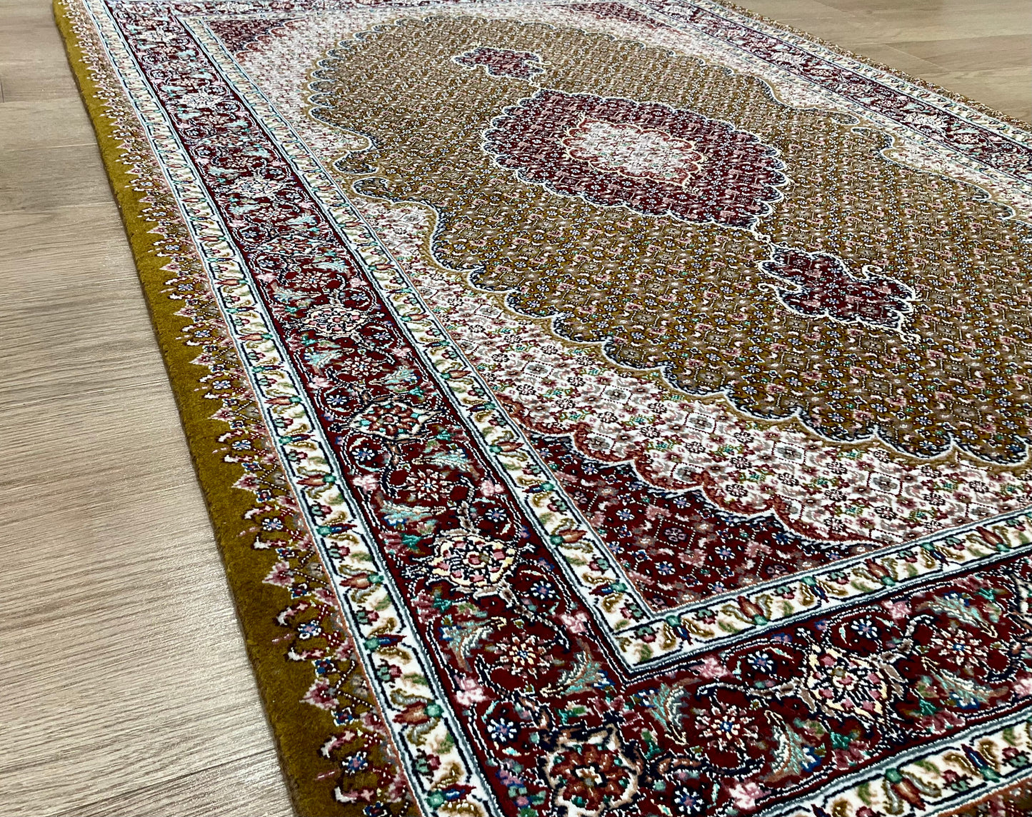 タブリーズ アブドラーヒ工房 160cm x 108cm PS11054