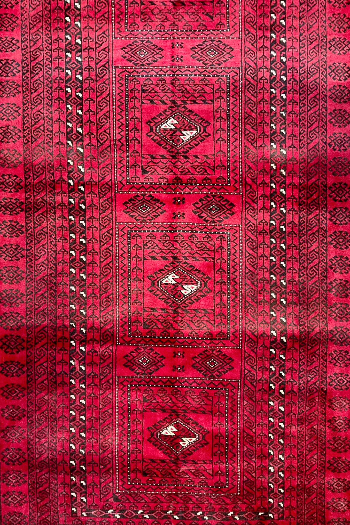 バルーチ 200cm x 107cm PS8703
