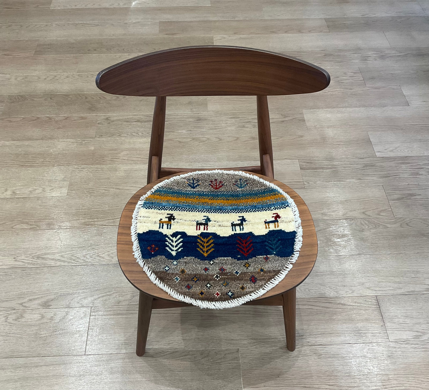 ギャッベ アマレバフト 40cm x 40cm AJ27535