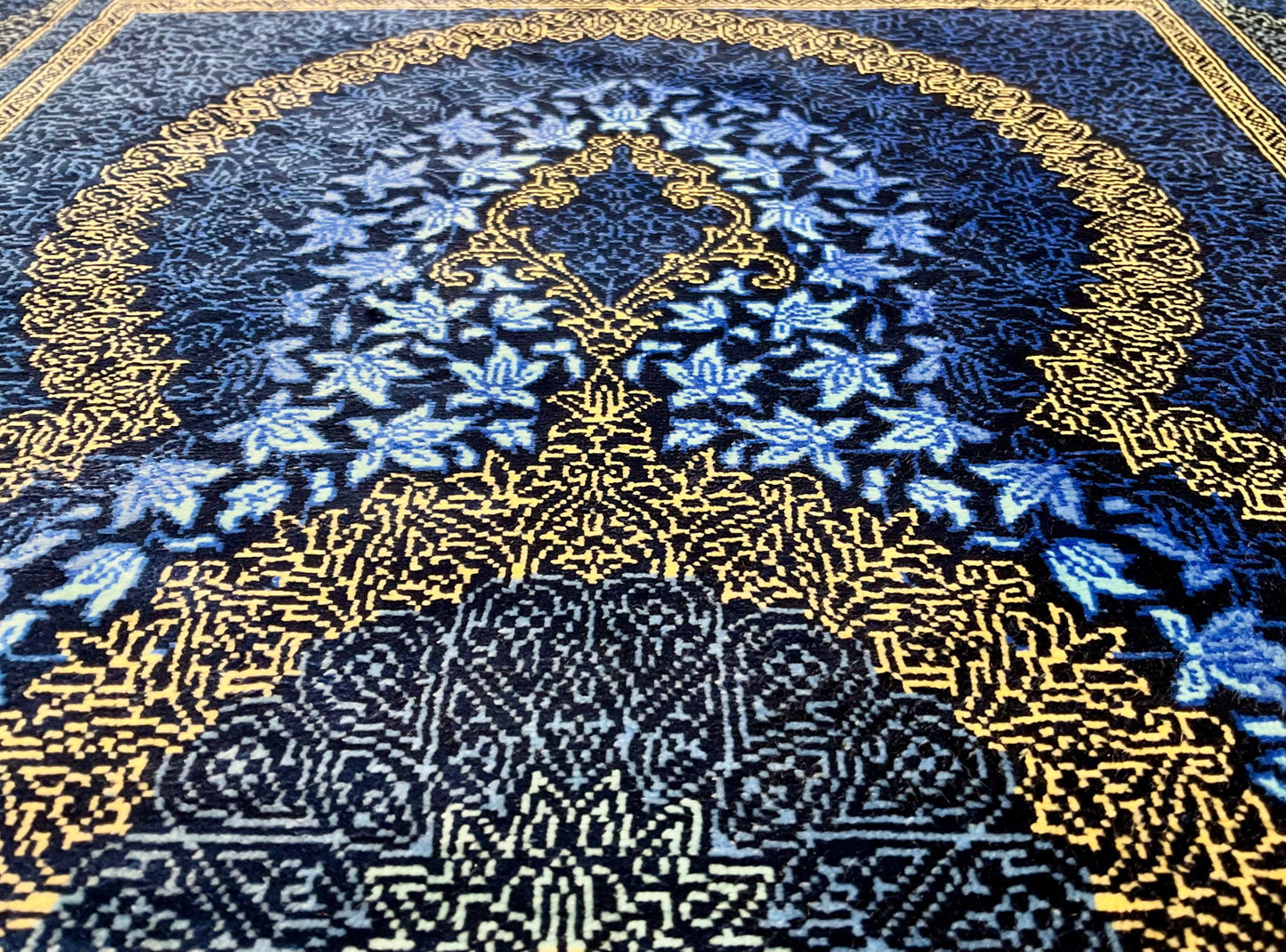 クム ササン工房 82cm x 50cm PS10289