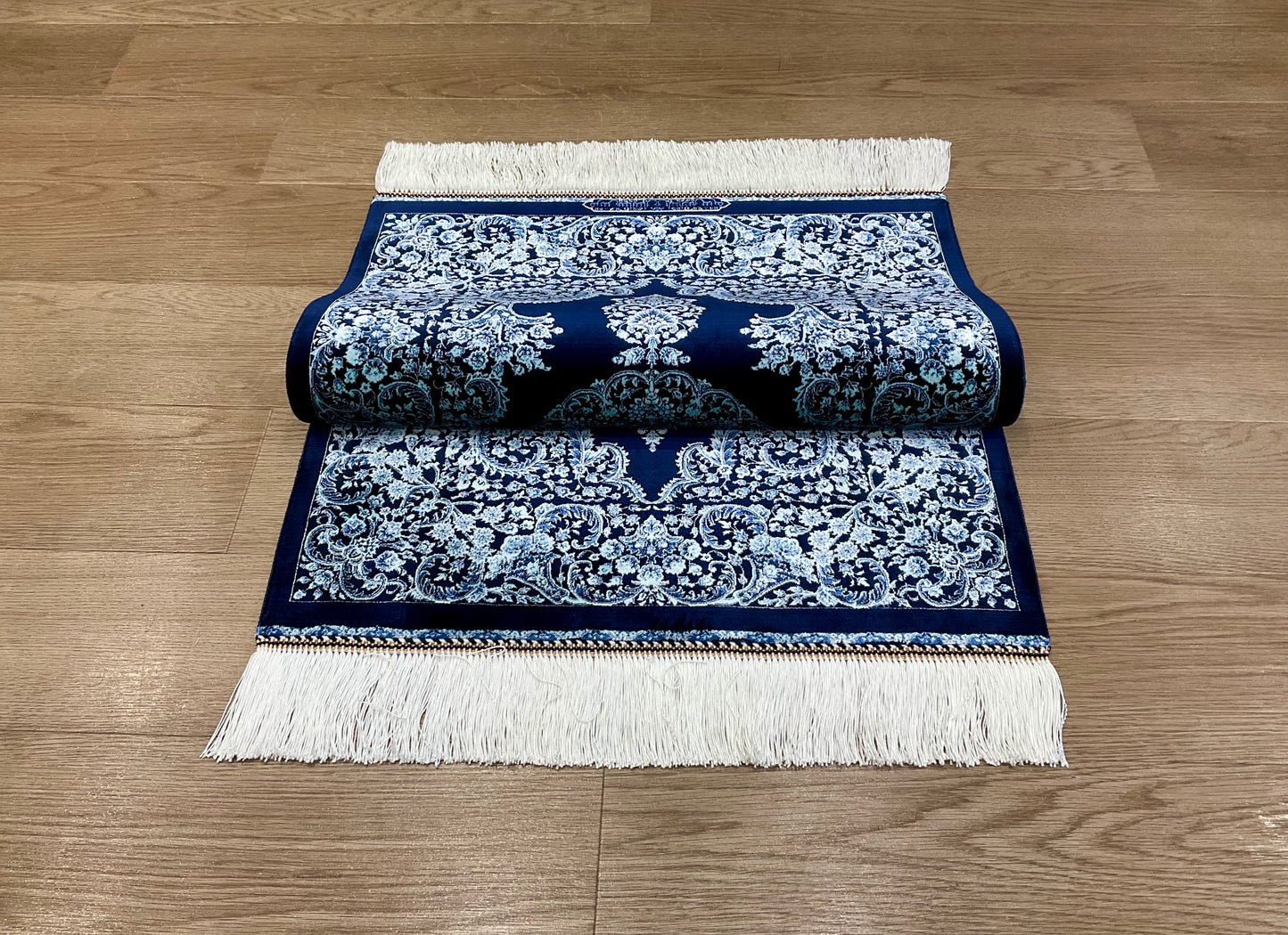 ペルシャンシルク 90cm x 60cm PS10207