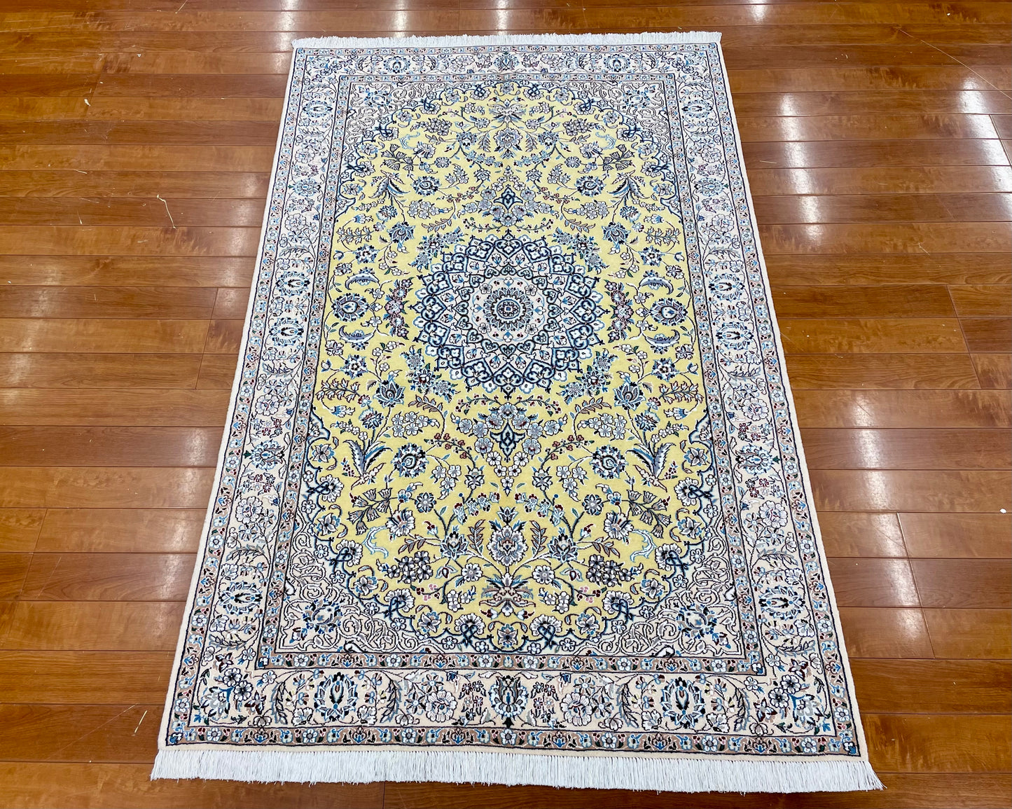 【オンライン限定】ナイン 200cm x 133cm PS5170