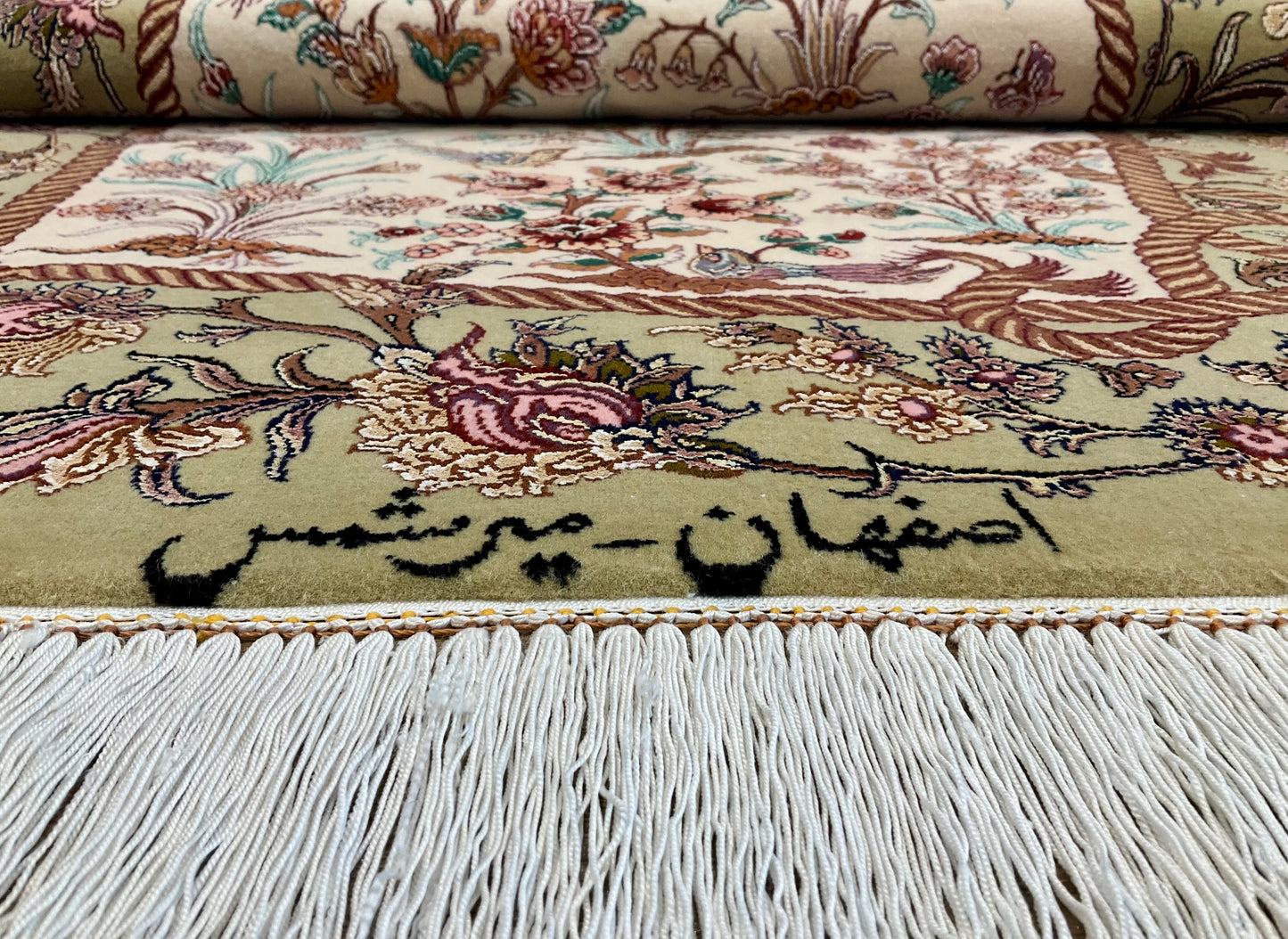 イスファハン ミルシャームス工房 124cm x 85cm PS10901