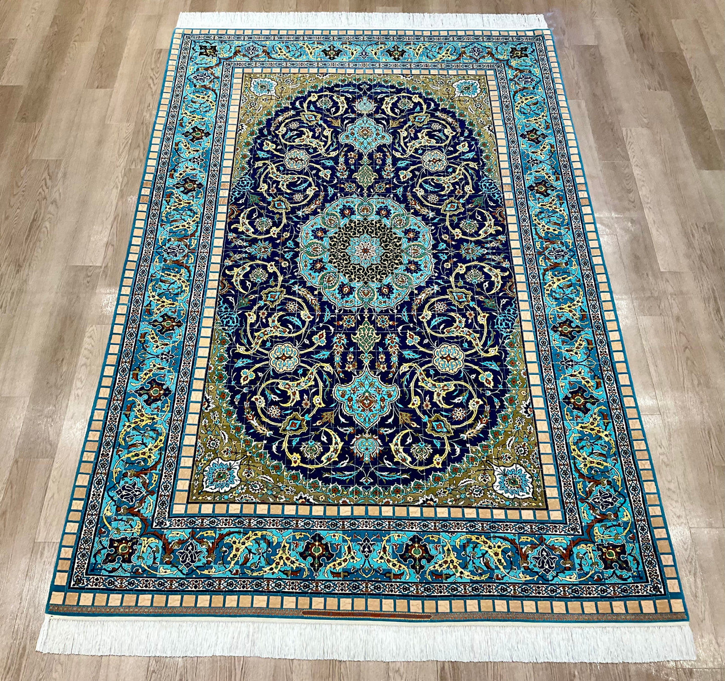 イスファハン ハギギ工房 318cm x 210cm B5800