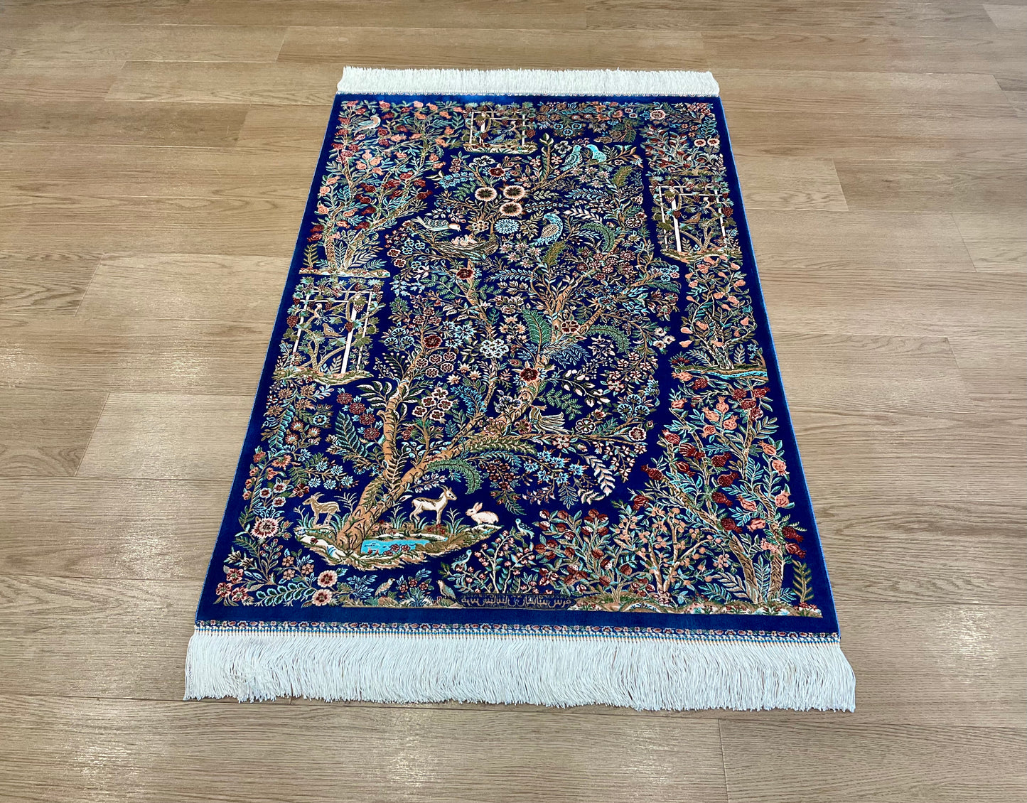 ペルシャンシルク 120cm x 80cm PS10175