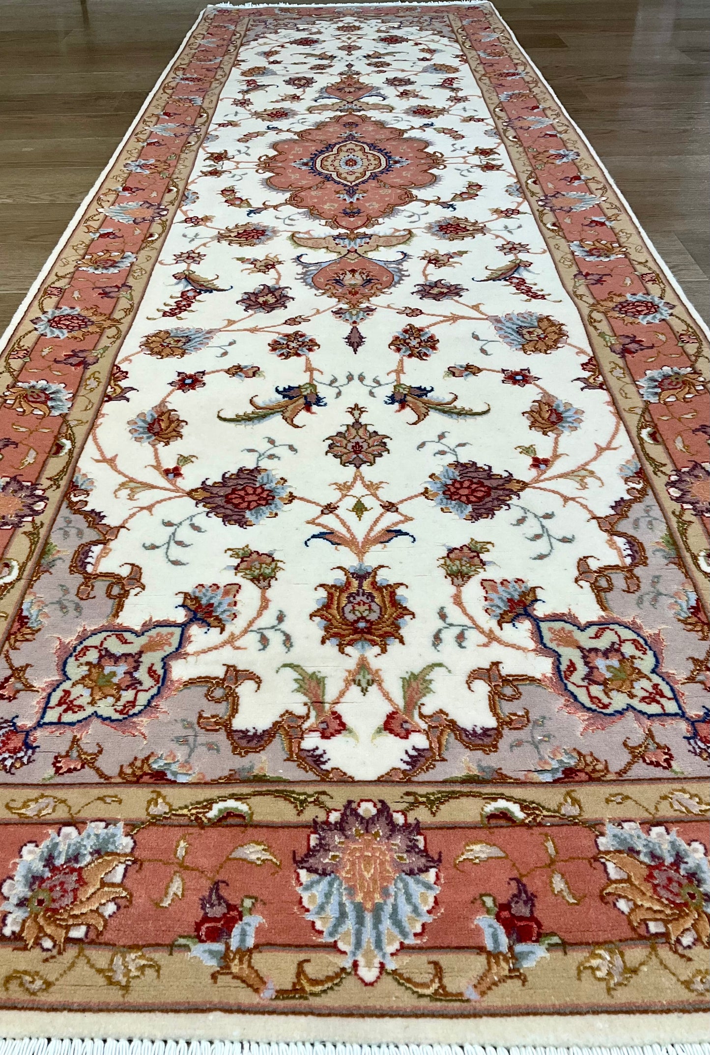 タブリーズ  258cm x 78cm PS2292