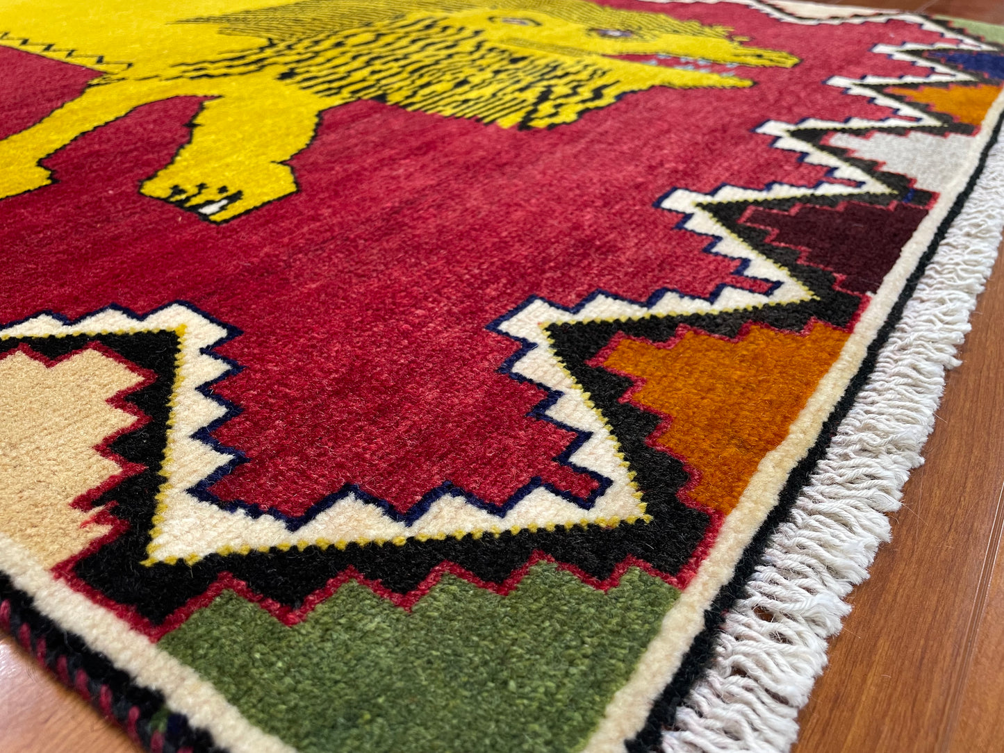 【オンライン限定】シラーズ 152cm x 98cm RJ996