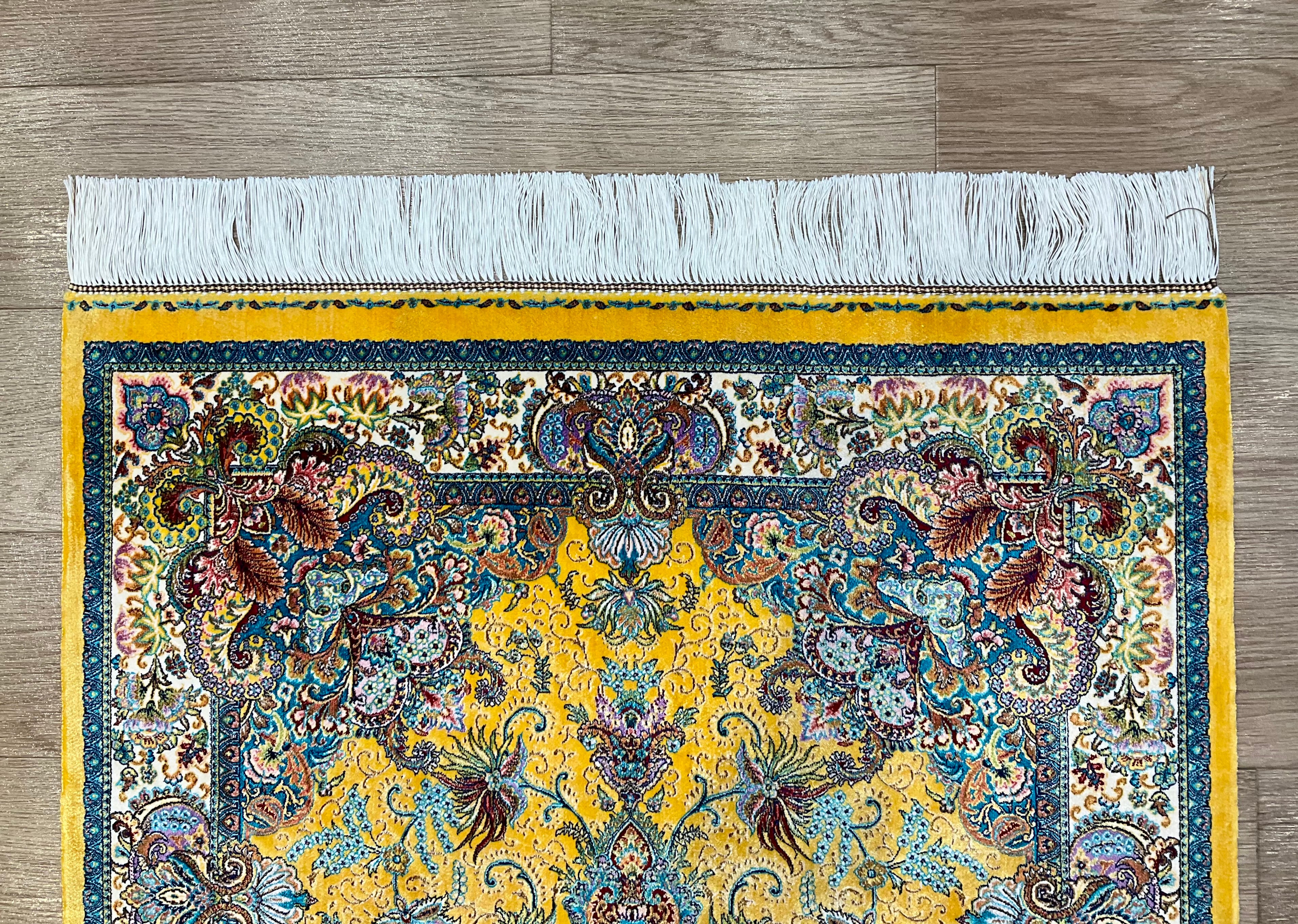 ペルシャ絨毯　クムシルク　80cm×120cm ペルシャ絨毯 クム産 シルク 約80cm x 120cm｜SATHI RUGS