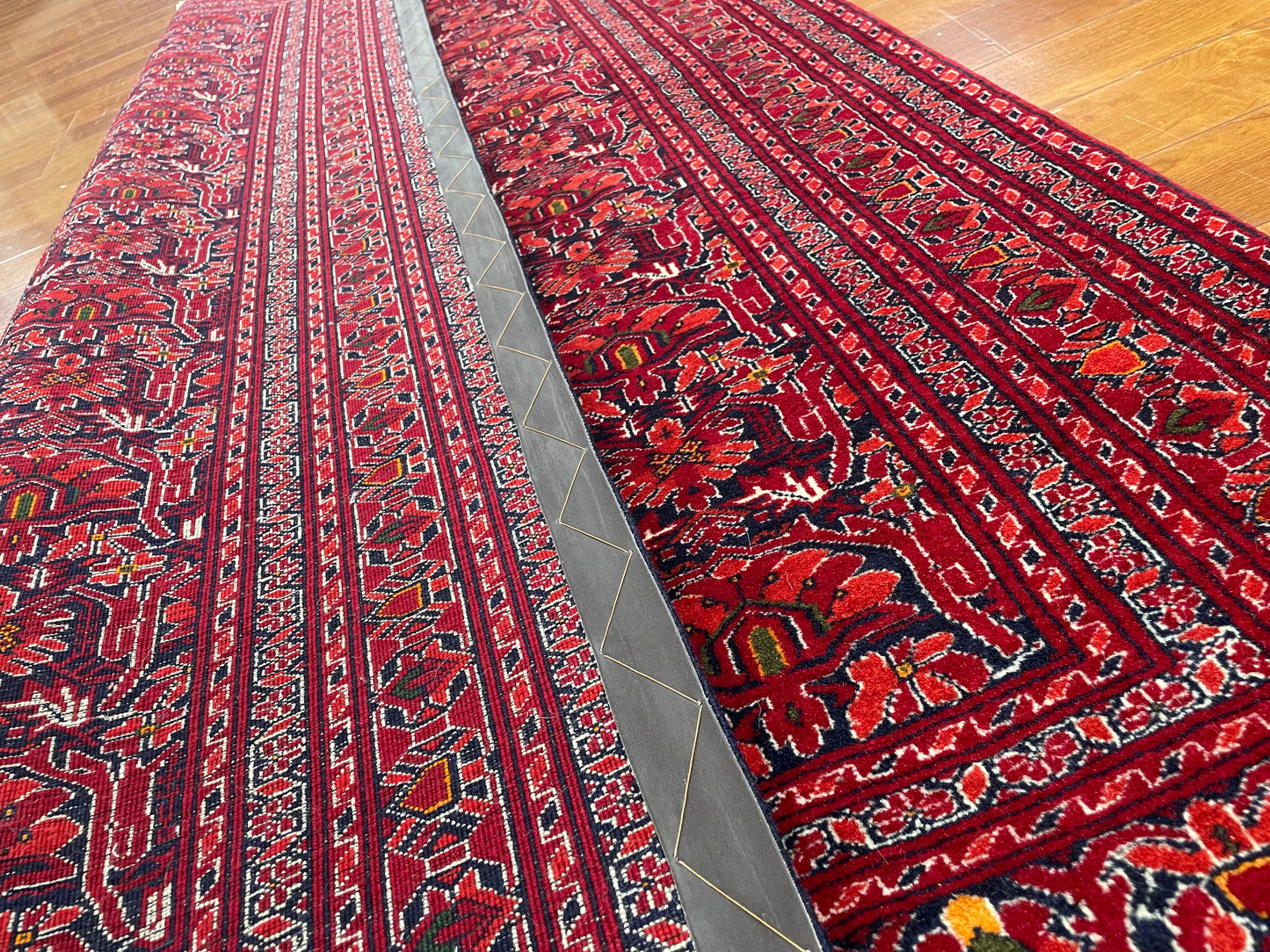 【オンライン限定】バルーチ 200cm x 125cm PS7290