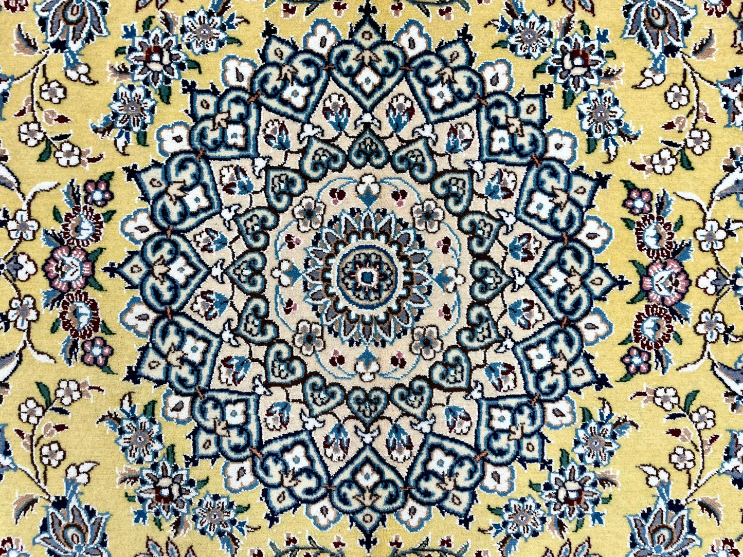 【オンライン限定】ナイン 200cm x 133cm PS5170
