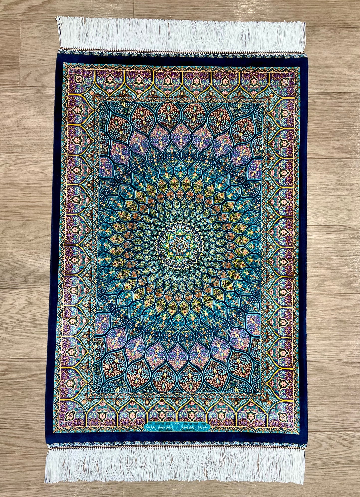 ペルシャンシルク 90cm x 60cm PS10926