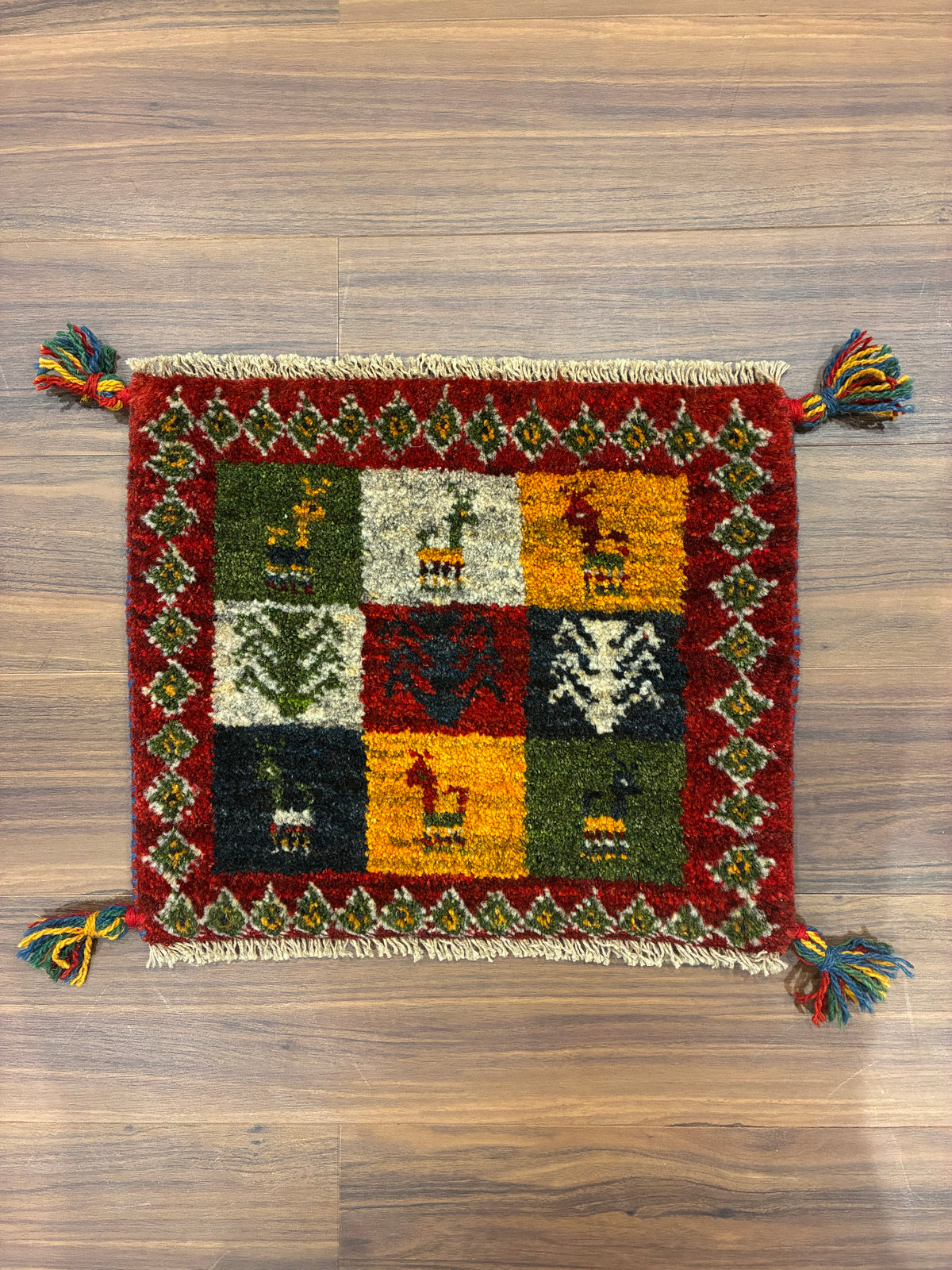 【千葉店】ギャッベ 45cm x 37cm Z3380