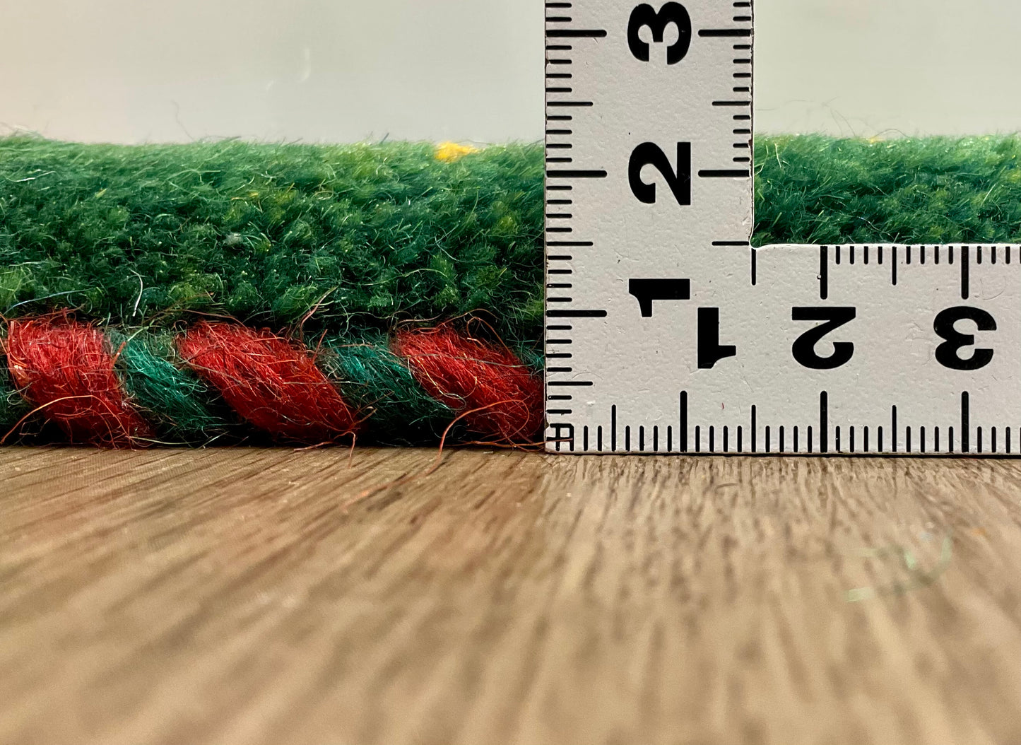 ギャッベ 40cm x 37cm Z1917